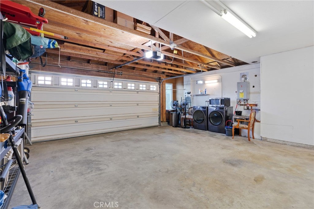 Moreno Valley, California, 92557, United States, 3 Bedrooms Bedrooms, ,2 BathroomsBathrooms,Residential,For Sale,1974042