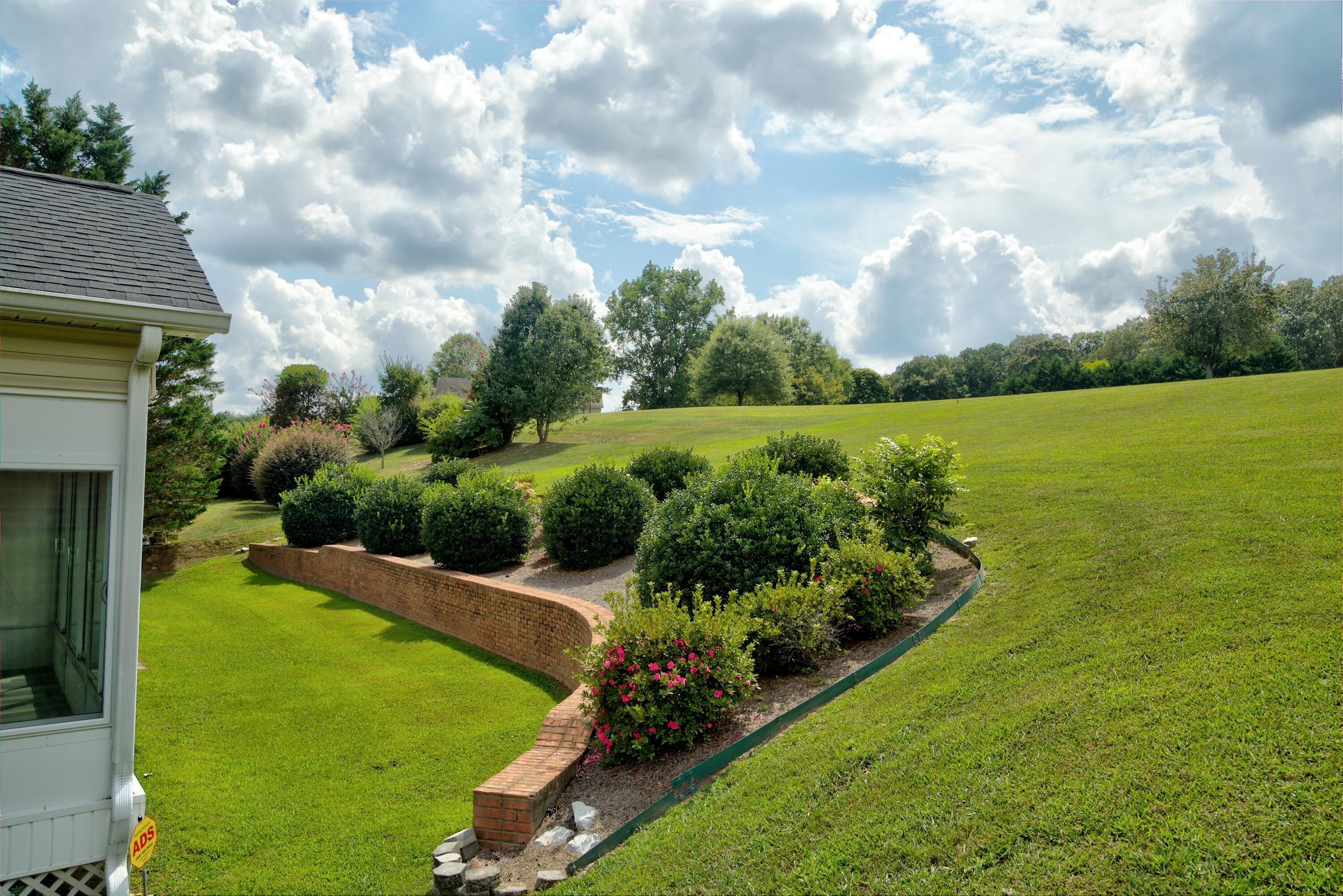 Ringgold, Georgia, 30736, United States, 3 Bedrooms Bedrooms, ,3 BathroomsBathrooms,Residential,For Sale,1918038