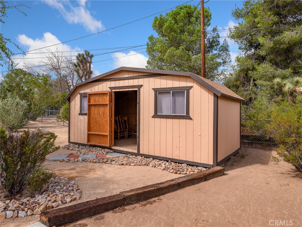 Apple Valley, California, 92307, United States, 3 Bedrooms Bedrooms, ,3 BathroomsBathrooms,Residential,For Sale,1954812