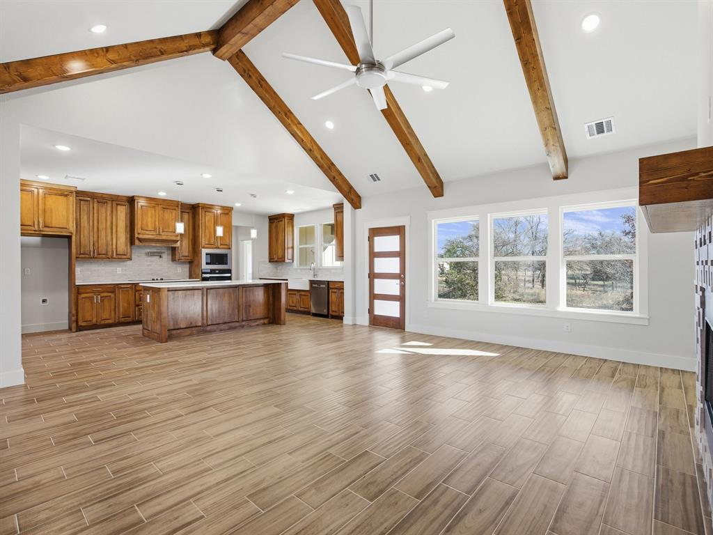 Weatherford, Texas, 76085, United States, 4 Bedrooms Bedrooms, ,3 BathroomsBathrooms,Residential,For Sale,2008170