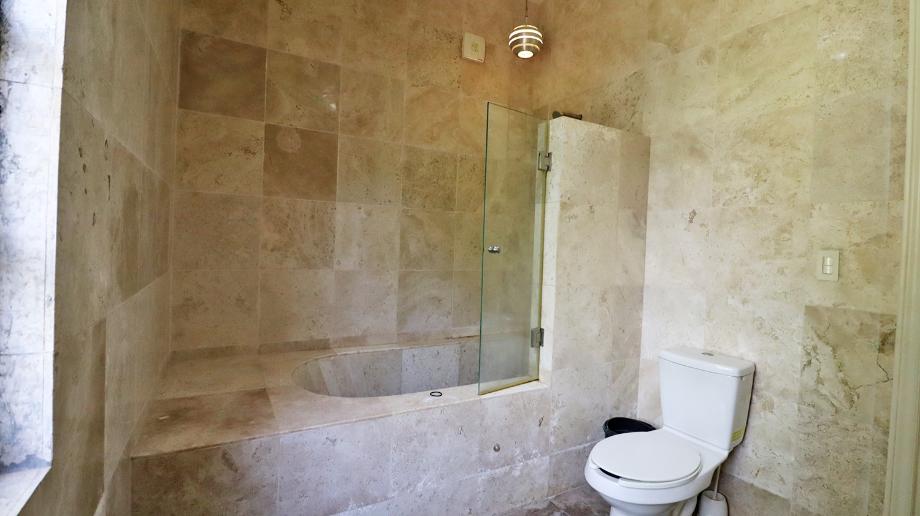 Lázaro Cárdenas, Michoacán, 60982, Mexico, 4 Bedrooms Bedrooms, ,4 BathroomsBathrooms,Residential,For Sale,1728978