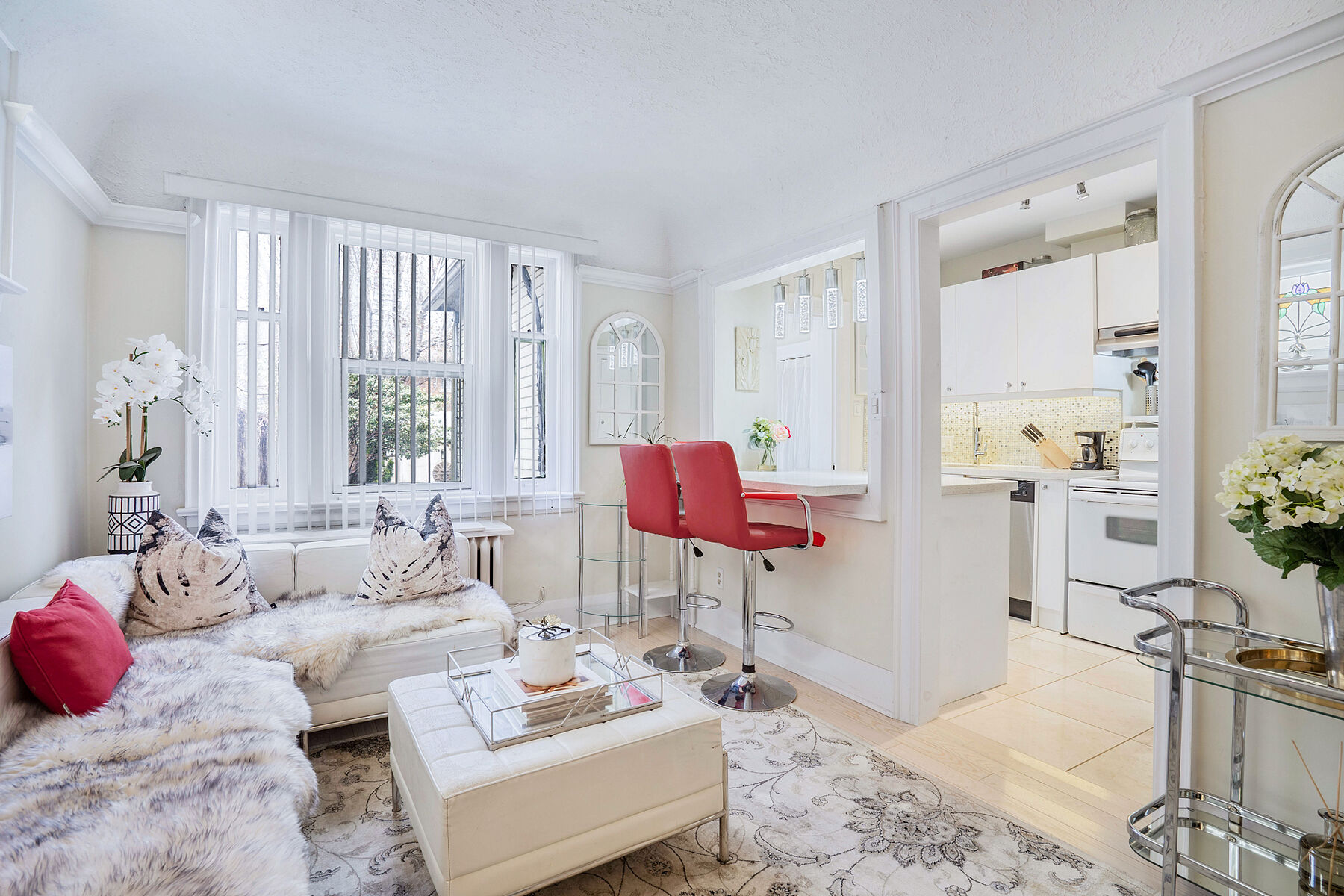  Rare Duplex in Davisville - 物件實景