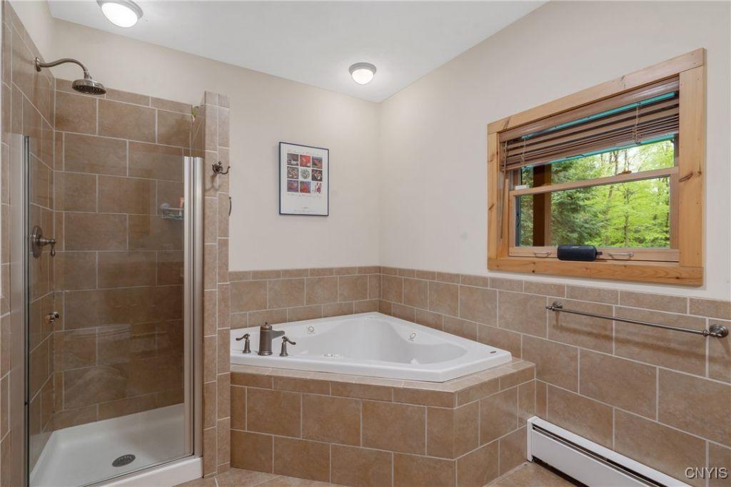 Cleveland, New York, 13042, United States, 4 Bedrooms Bedrooms, ,4 BathroomsBathrooms,Residential,For Sale,1821145