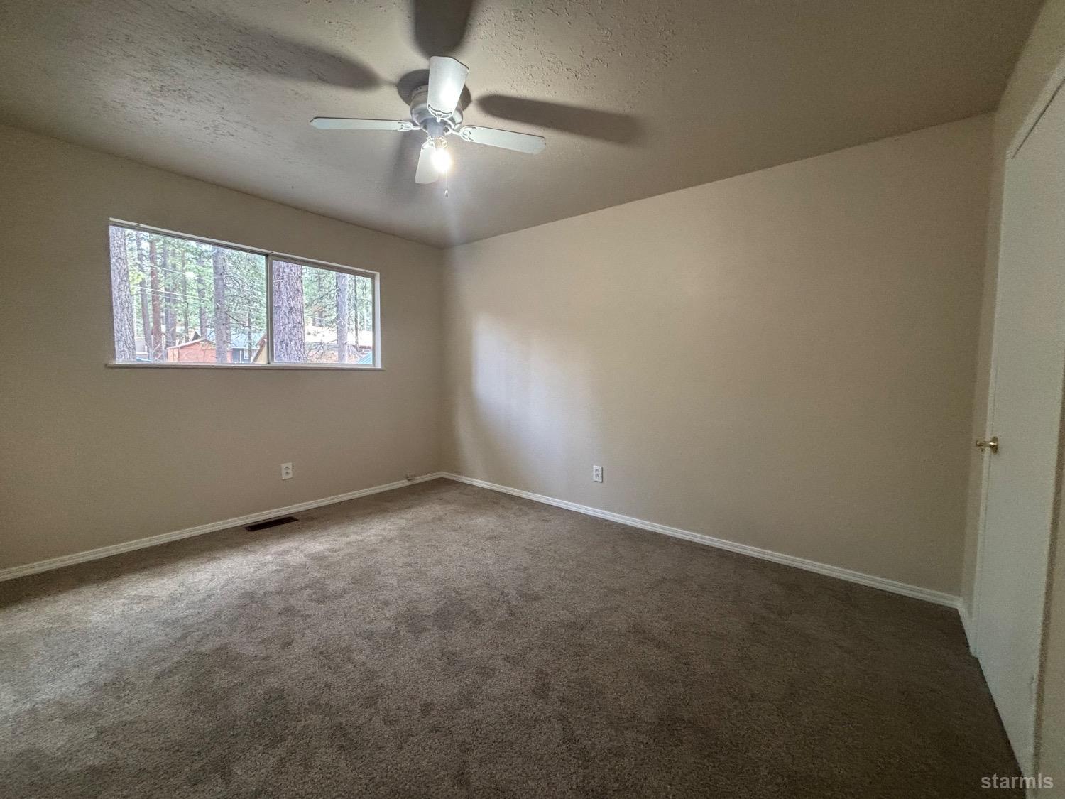 South Lake Tahoe, California, 96150, United States, 4 Bedrooms Bedrooms, ,3 BathroomsBathrooms,Residential,For Sale,1777899
