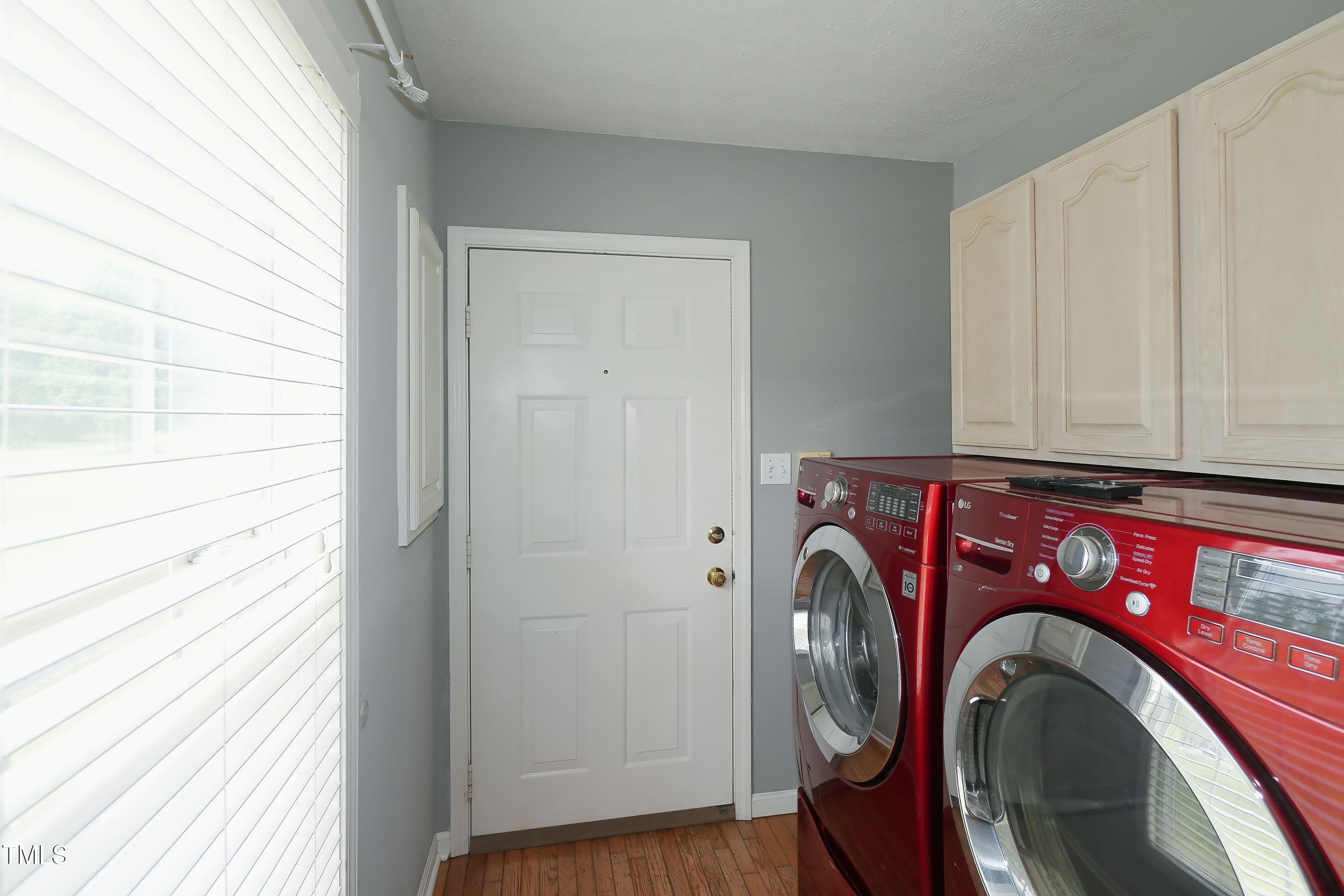 Hillsborough, North Carolina, 27278, United States, 3 Bedrooms Bedrooms, ,3 BathroomsBathrooms,Residential,For Sale,1902432