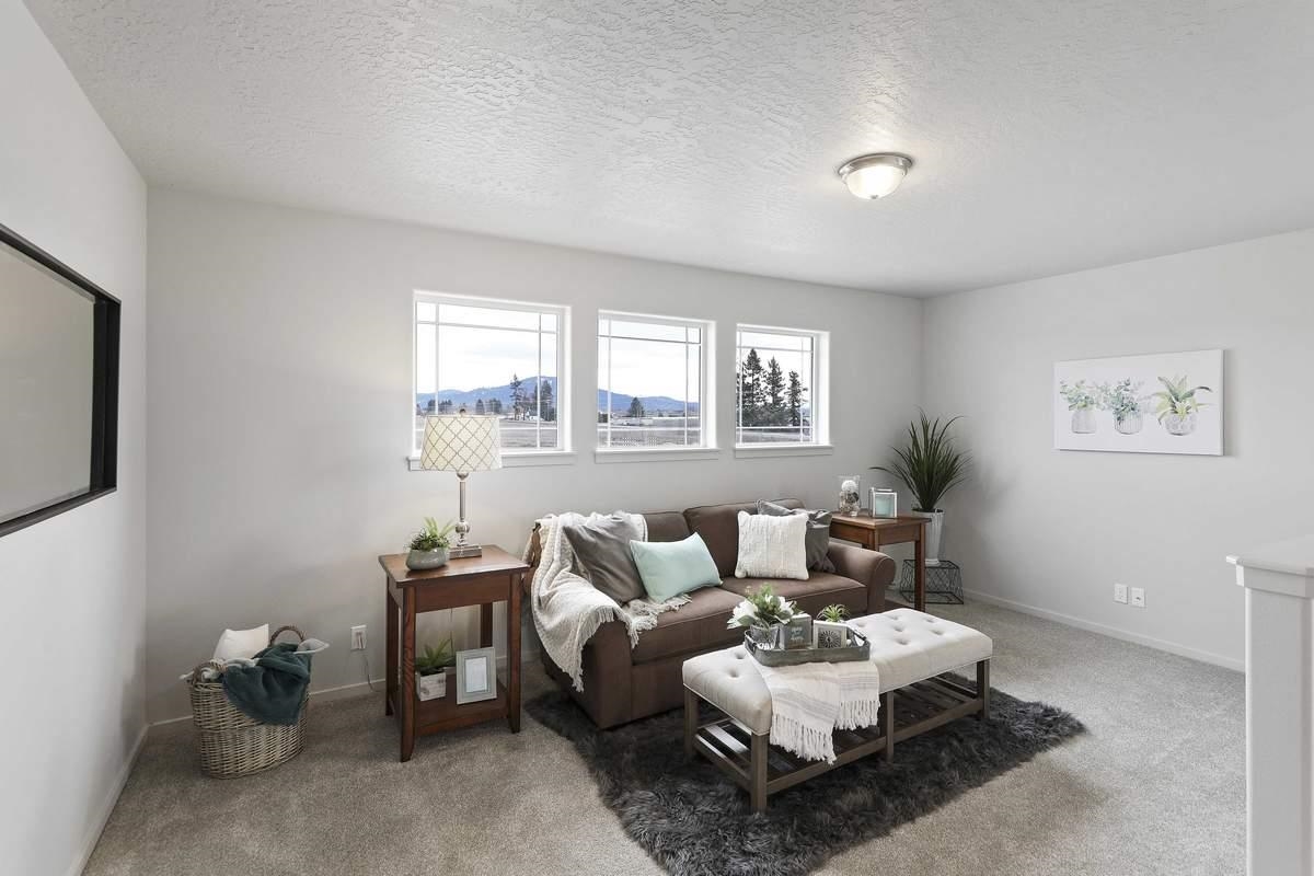 Spokane Valley, Washington, 99016, United States, 4 Bedrooms Bedrooms, ,3 BathroomsBathrooms,Residential,For Sale,1752337