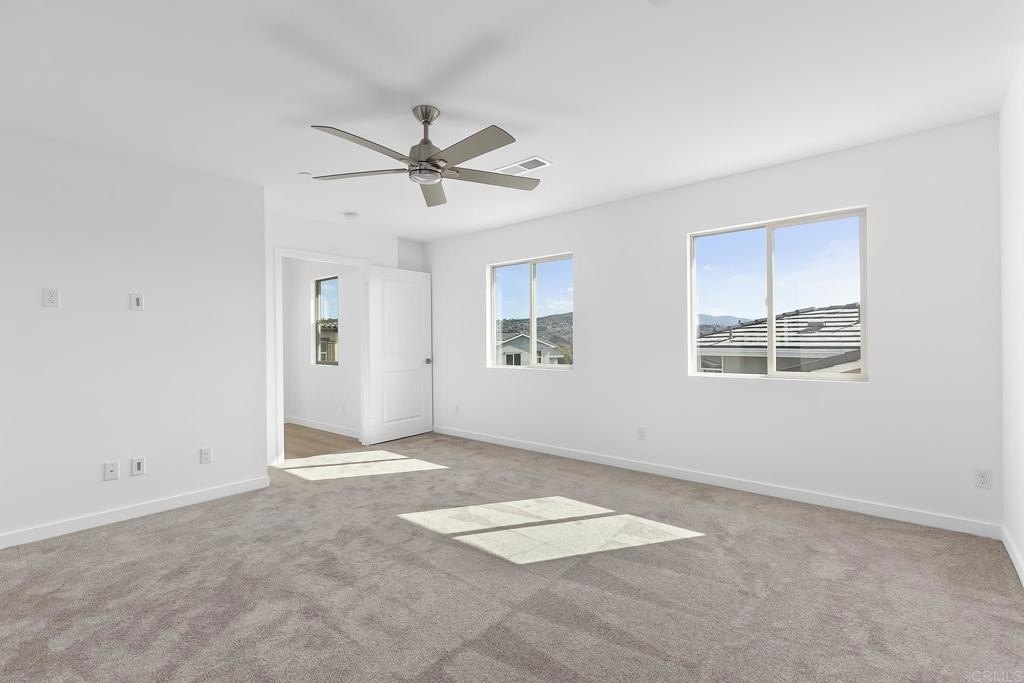 Lemon Grove, California, 91945, United States, 3 Bedrooms Bedrooms, ,3 BathroomsBathrooms,Residential,For Sale,1925665