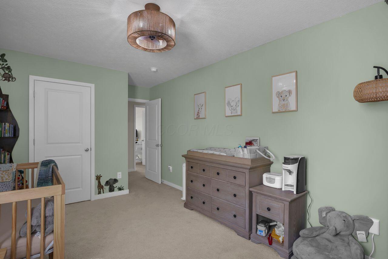 Grove City, Ohio, 43123, United States, 4 Bedrooms Bedrooms, ,4 BathroomsBathrooms,Residential,For Sale,1940093
