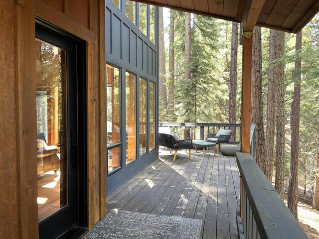 Lake Almanor West, California, 96920, United States, 5 Bedrooms Bedrooms, ,3 BathroomsBathrooms,Residential,For Sale,1949683