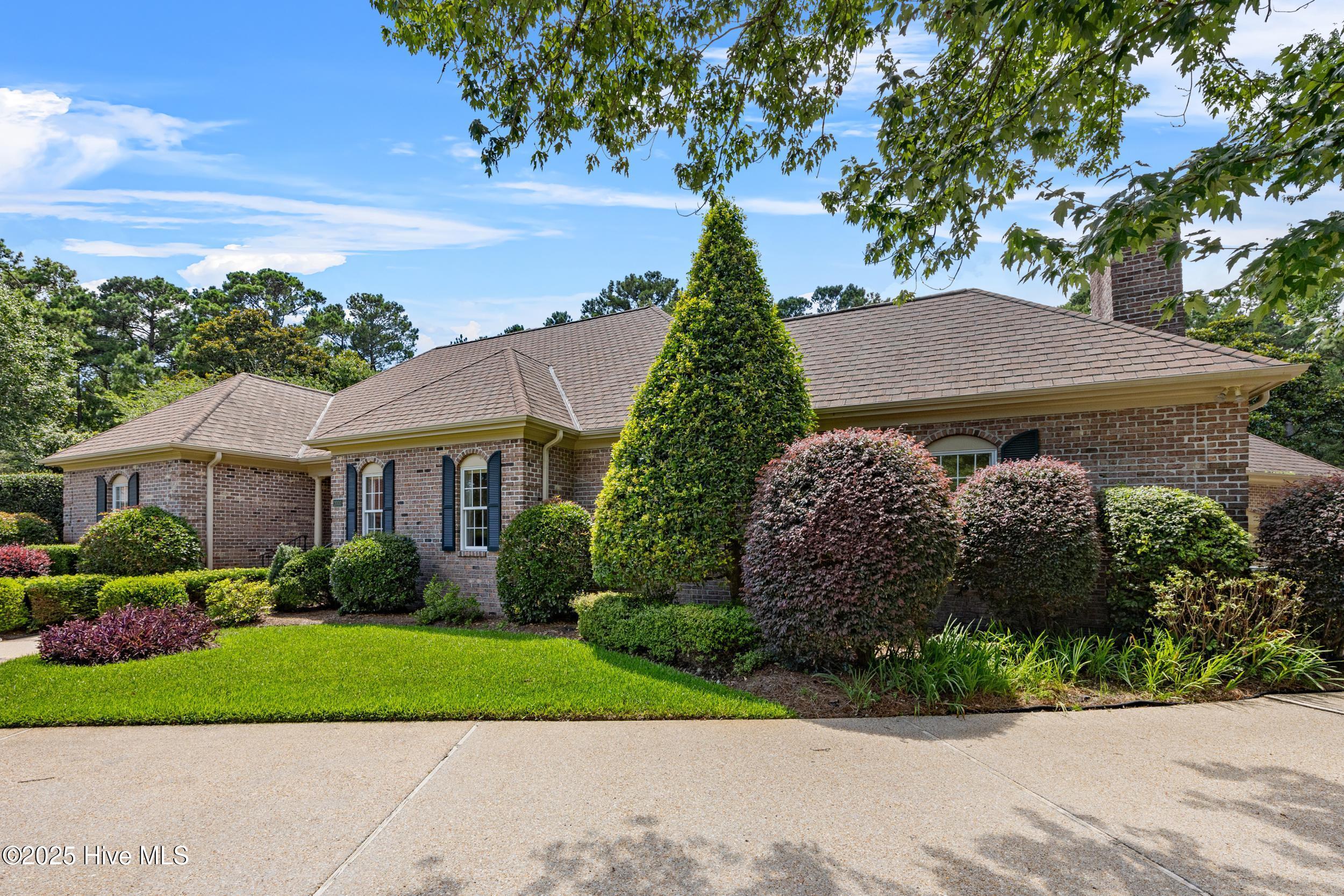 Wilmington, North Carolina, 28405, United States, 4 Bedrooms Bedrooms, ,4 BathroomsBathrooms,Residential,For Sale,1876476