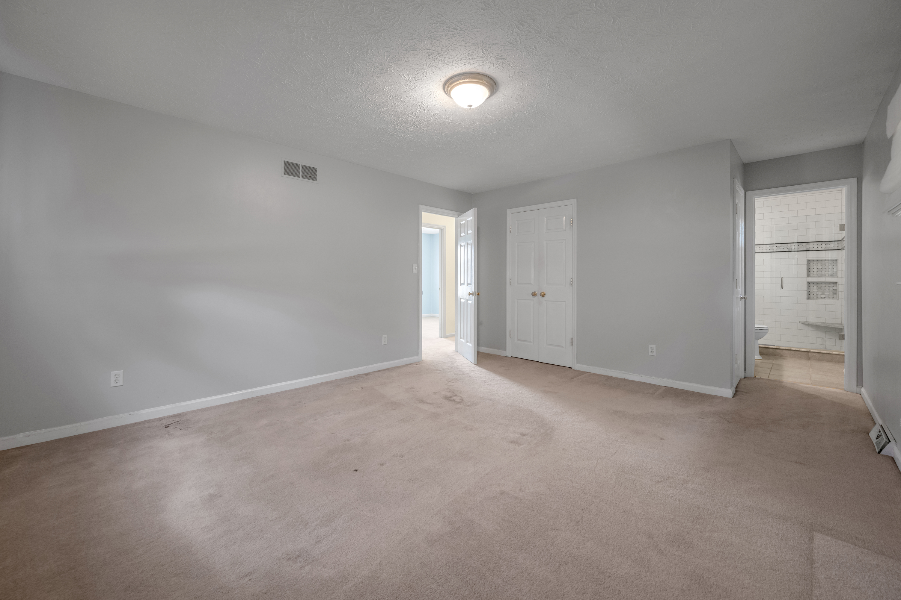  4368 Clemens Drive - 物件實景