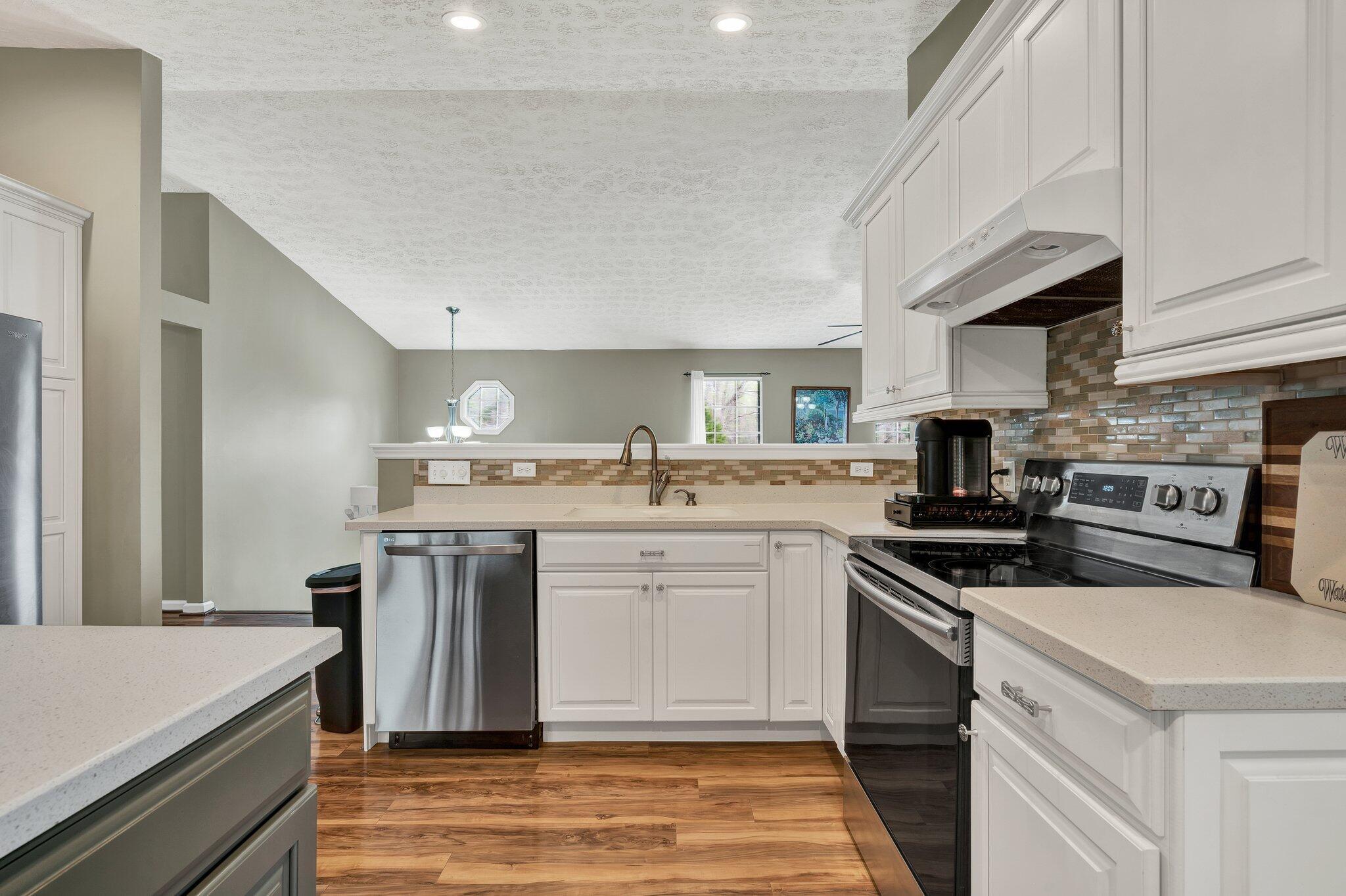 Ooltewah, Tennessee, 37363, United States, 4 Bedrooms Bedrooms, ,3 BathroomsBathrooms,Residential,For Sale,1766896