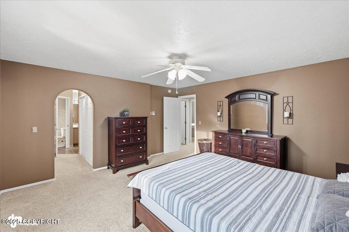 Kenai, Alaska, 99611, United States, 4 Bedrooms Bedrooms, ,2 BathroomsBathrooms,Residential,For Sale,1985692