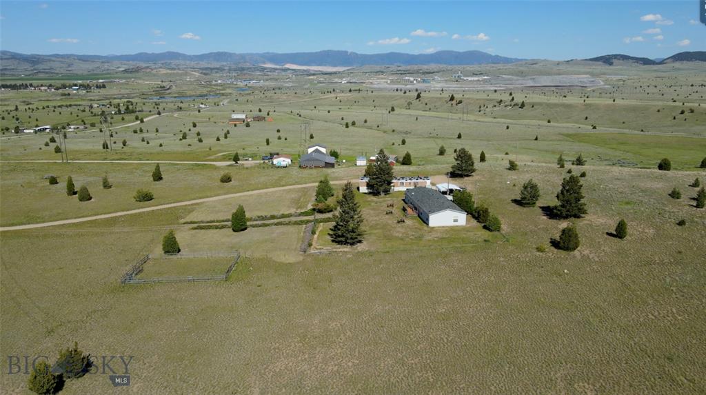 Butte, Montana, 59701, United States, 4 Bedrooms Bedrooms, ,2 BathroomsBathrooms,Residential,For Sale,1882095