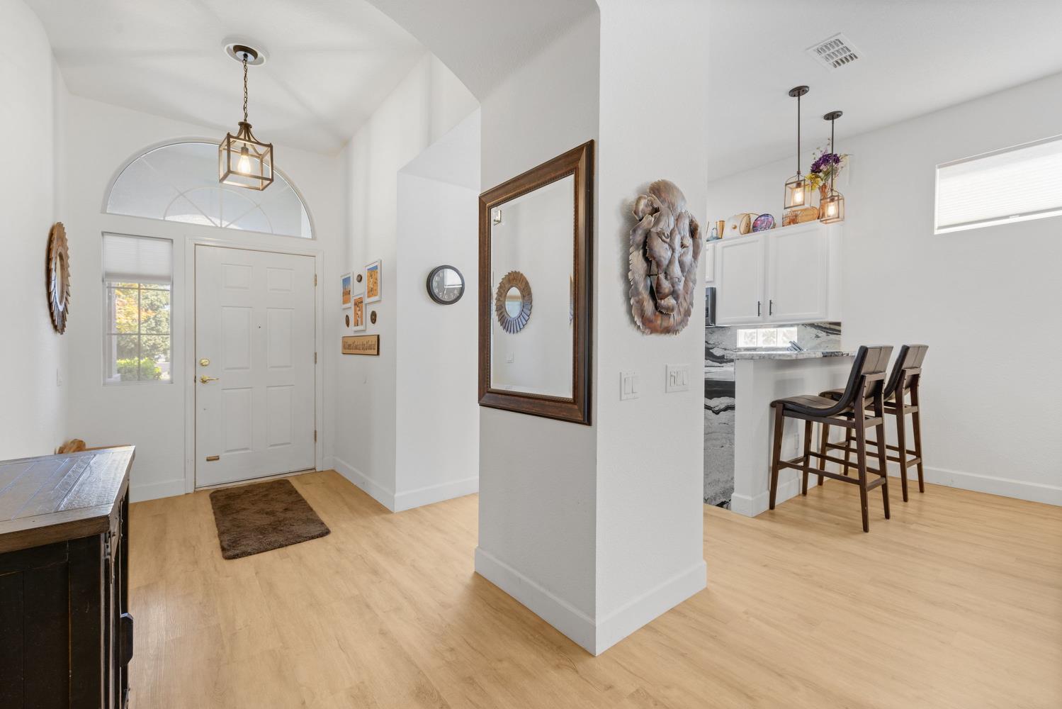 Roseville, California, 95747, United States, 3 Bedrooms Bedrooms, ,2 BathroomsBathrooms,Residential,For Sale,1947974