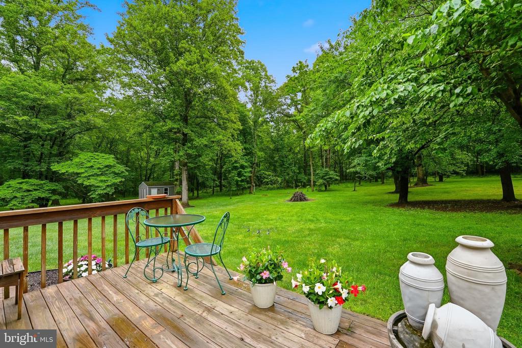 Warrenton, Virginia, 20187, United States, 4 Bedrooms Bedrooms, ,3 BathroomsBathrooms,Residential,For Sale,2048505