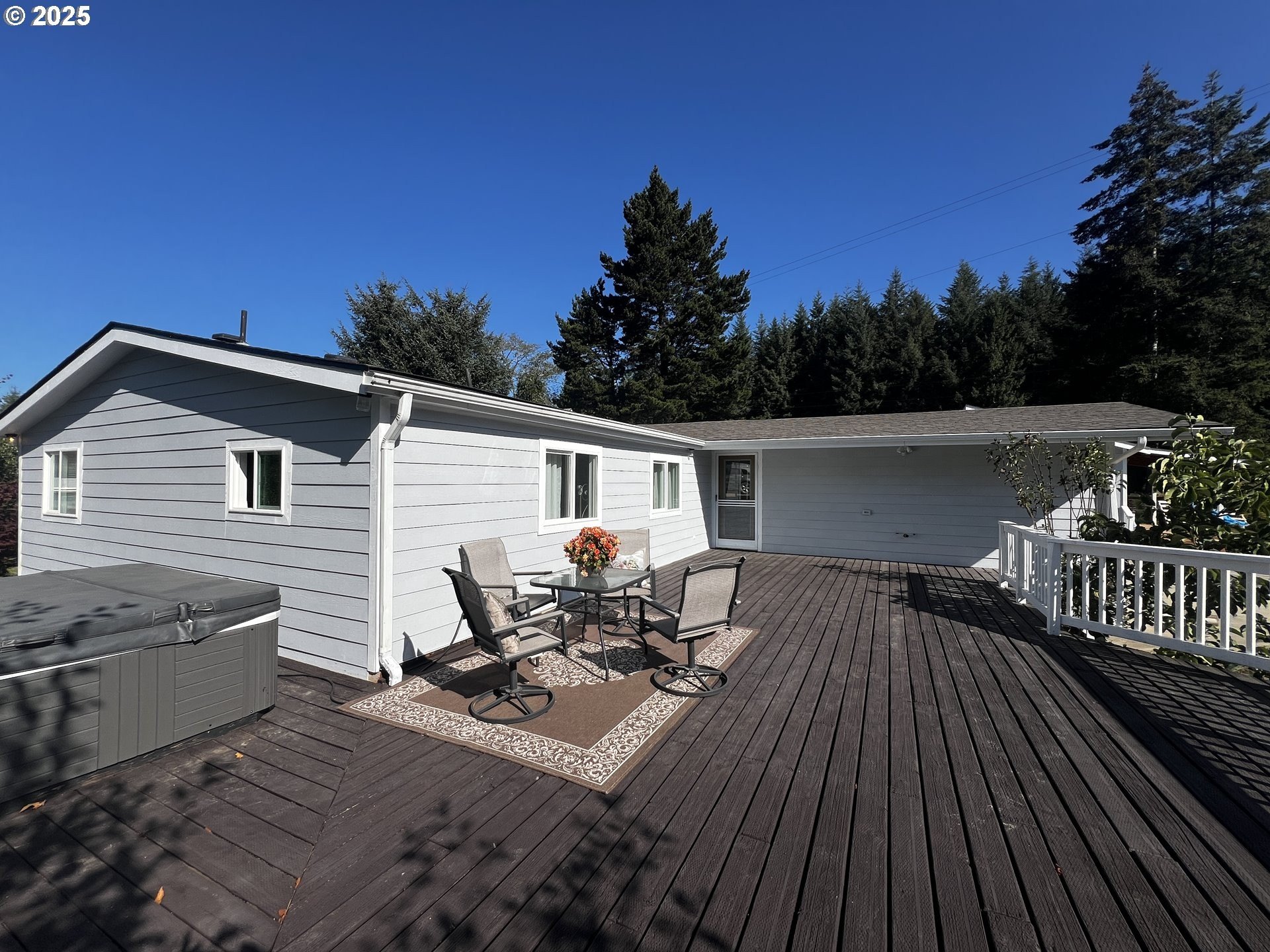 Brookings, Oregon, 97415, United States, 3 Bedrooms Bedrooms, ,3 BathroomsBathrooms,Residential,For Sale,1937548