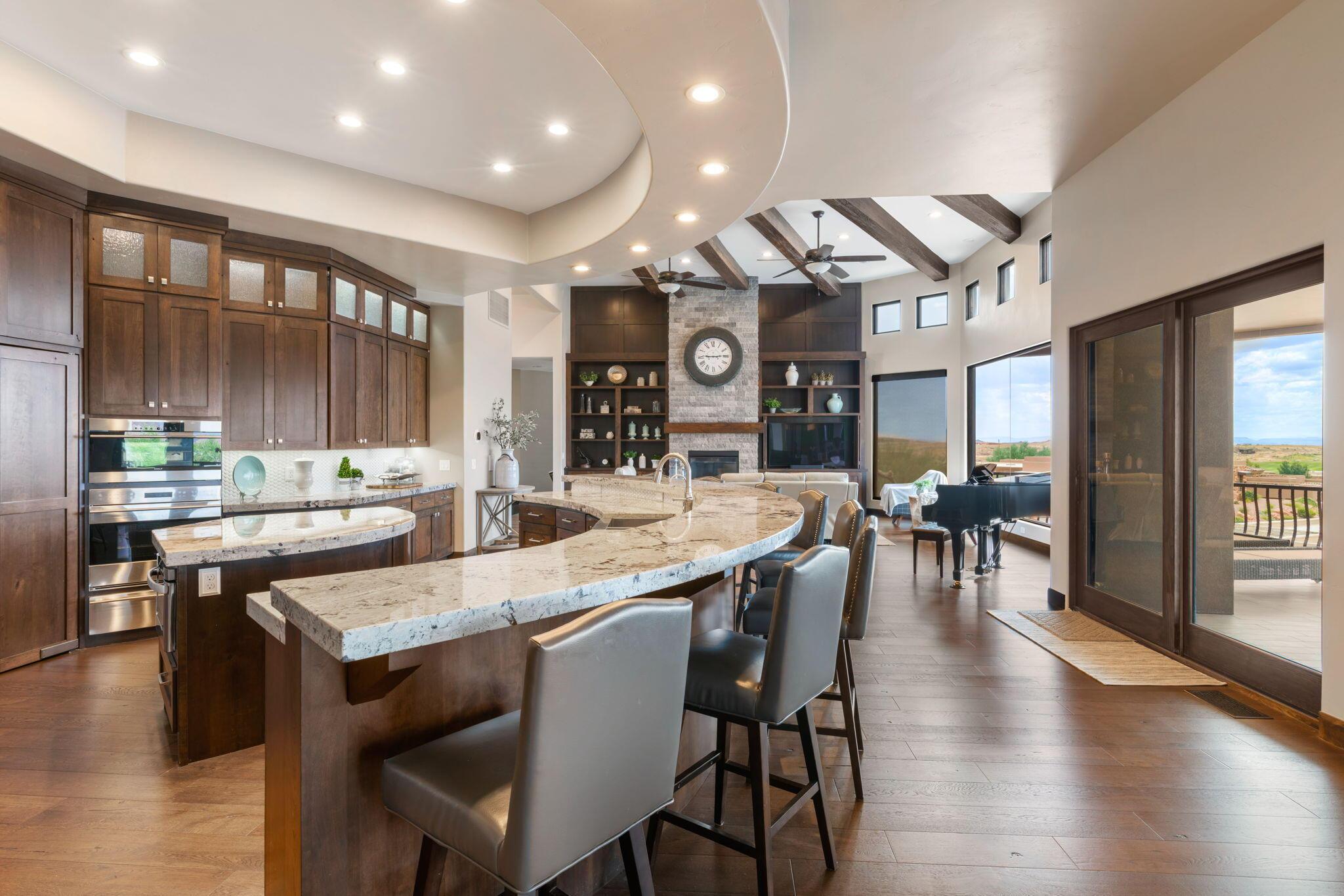 St George, Utah, 84770, United States, 5 Bedrooms Bedrooms, ,7 BathroomsBathrooms,Residential,For Sale,1900533