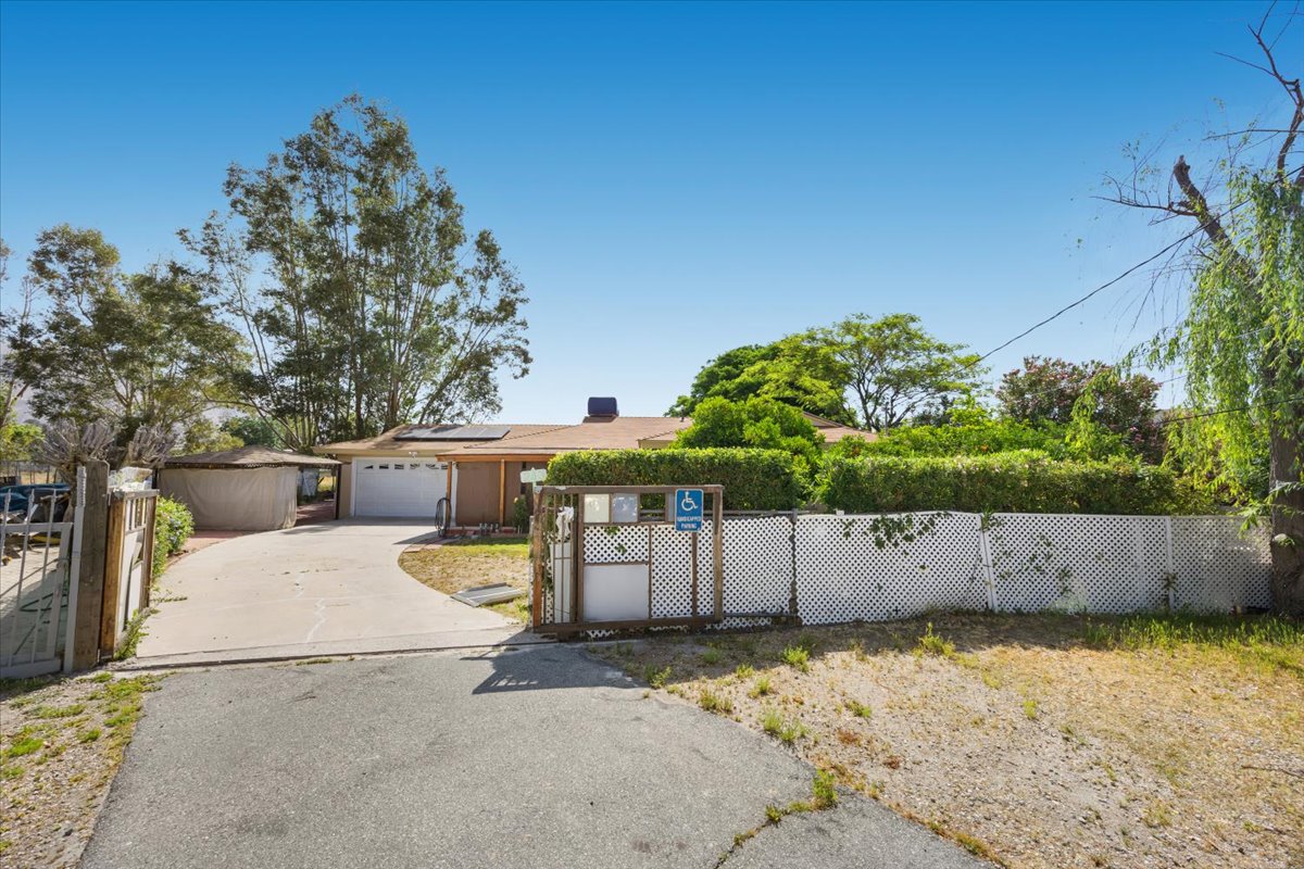 San Jacinto, California, 92583, United States, 6 Bedrooms Bedrooms, ,4 BathroomsBathrooms,Residential,For Sale,1977505