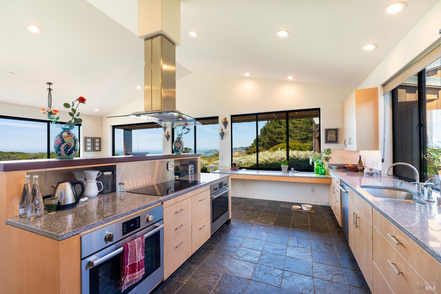 Elk, California, 95432, United States, 4 Bedrooms Bedrooms, ,4 BathroomsBathrooms,Residential,For Sale,1993215