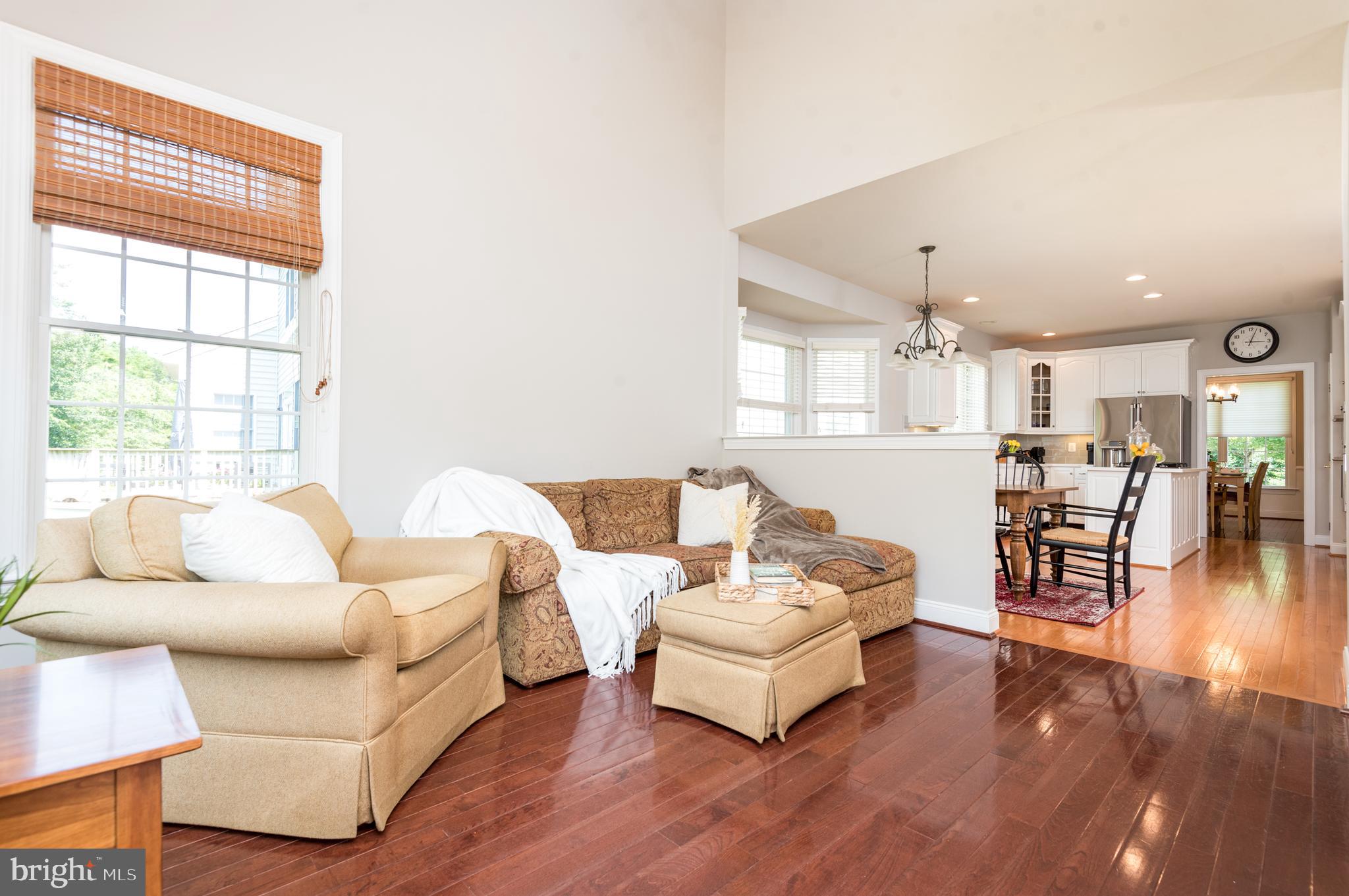 Haymarket, Virginia, 20169, United States, 4 Bedrooms Bedrooms, ,5 BathroomsBathrooms,Residential,For Sale,1900761