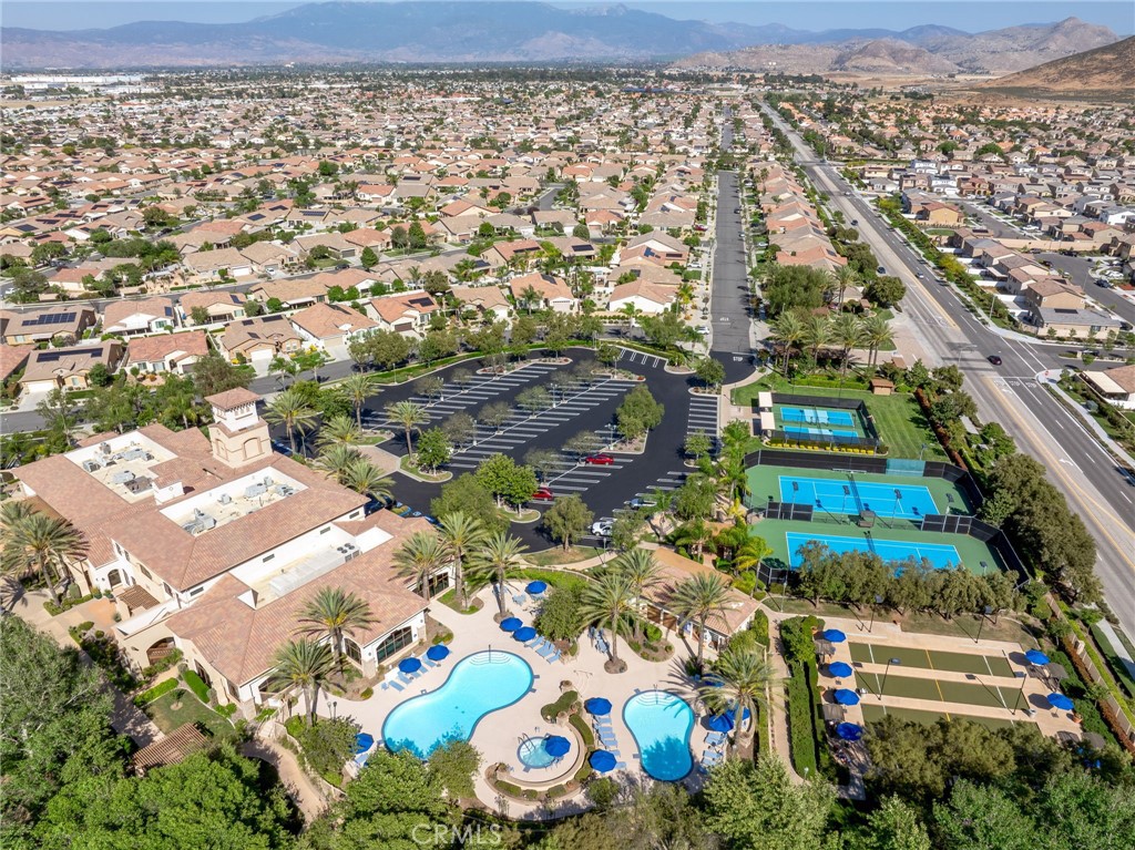Hemet, California, 92545, United States, 2 Bedrooms Bedrooms, ,3 BathroomsBathrooms,Residential,For Sale,2034070