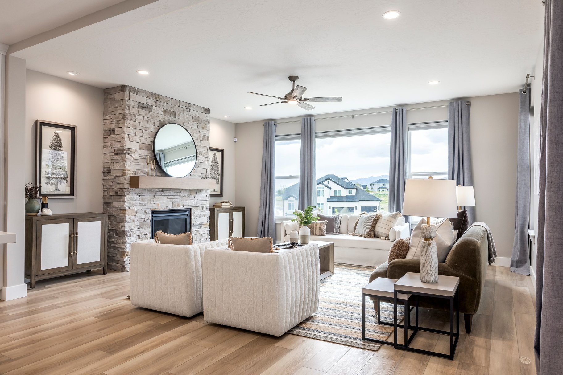  Practically Brand New Home in Highland, with Stunning Mountain Views - 物件實景