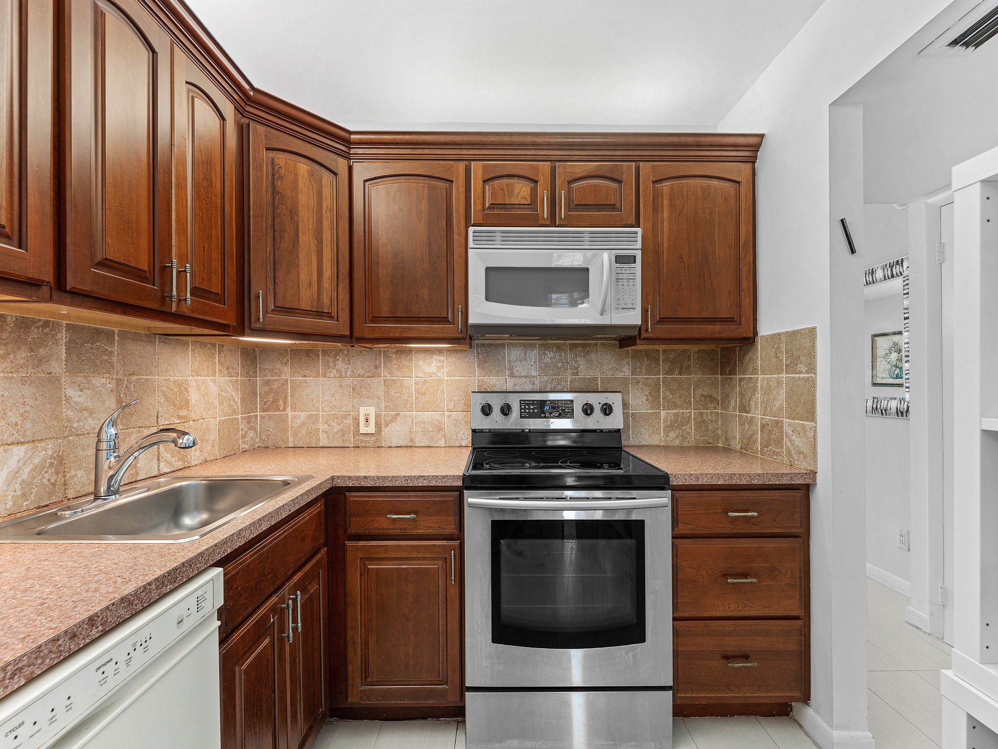  20500 W Country Club Drive, Aventura, FL, 33180 - 物件實景