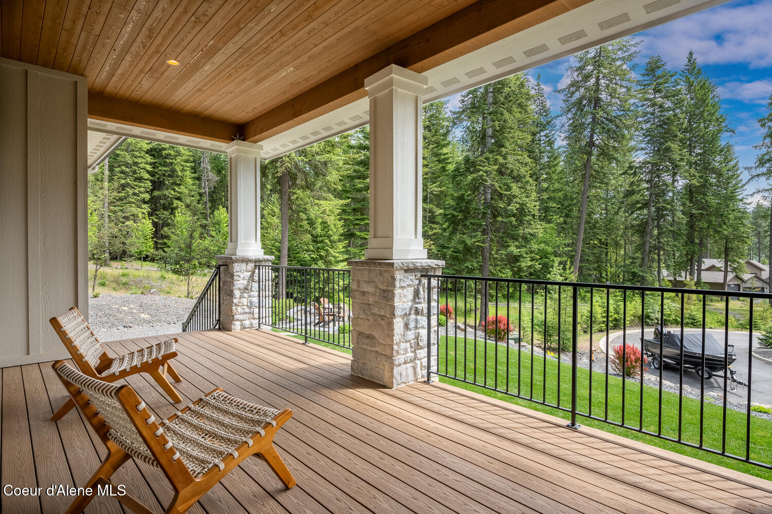 Coeur d'Alene, Idaho, 83814, United States, 4 Bedrooms Bedrooms, ,4 BathroomsBathrooms,Residential,For Sale,1851825