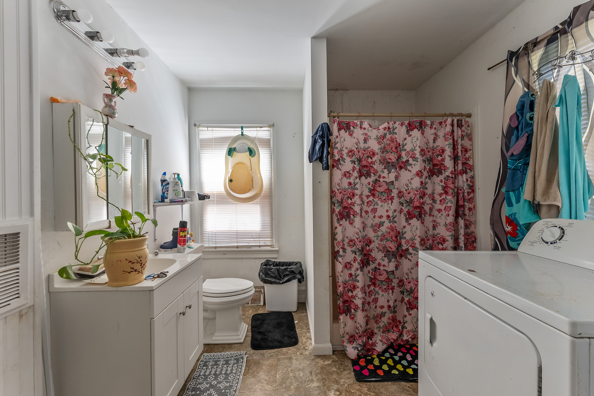 Cape May Court House, New Jersey, 08210, United States, 6 Bedrooms Bedrooms, ,4 BathroomsBathrooms,Residential,For Sale,1924841