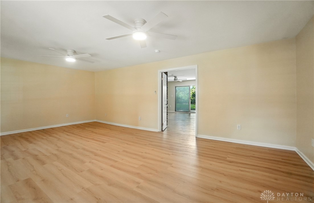 Kettering, Ohio, 45440, United States, 6 Bedrooms Bedrooms, ,3 BathroomsBathrooms,Residential,For Sale,1913800