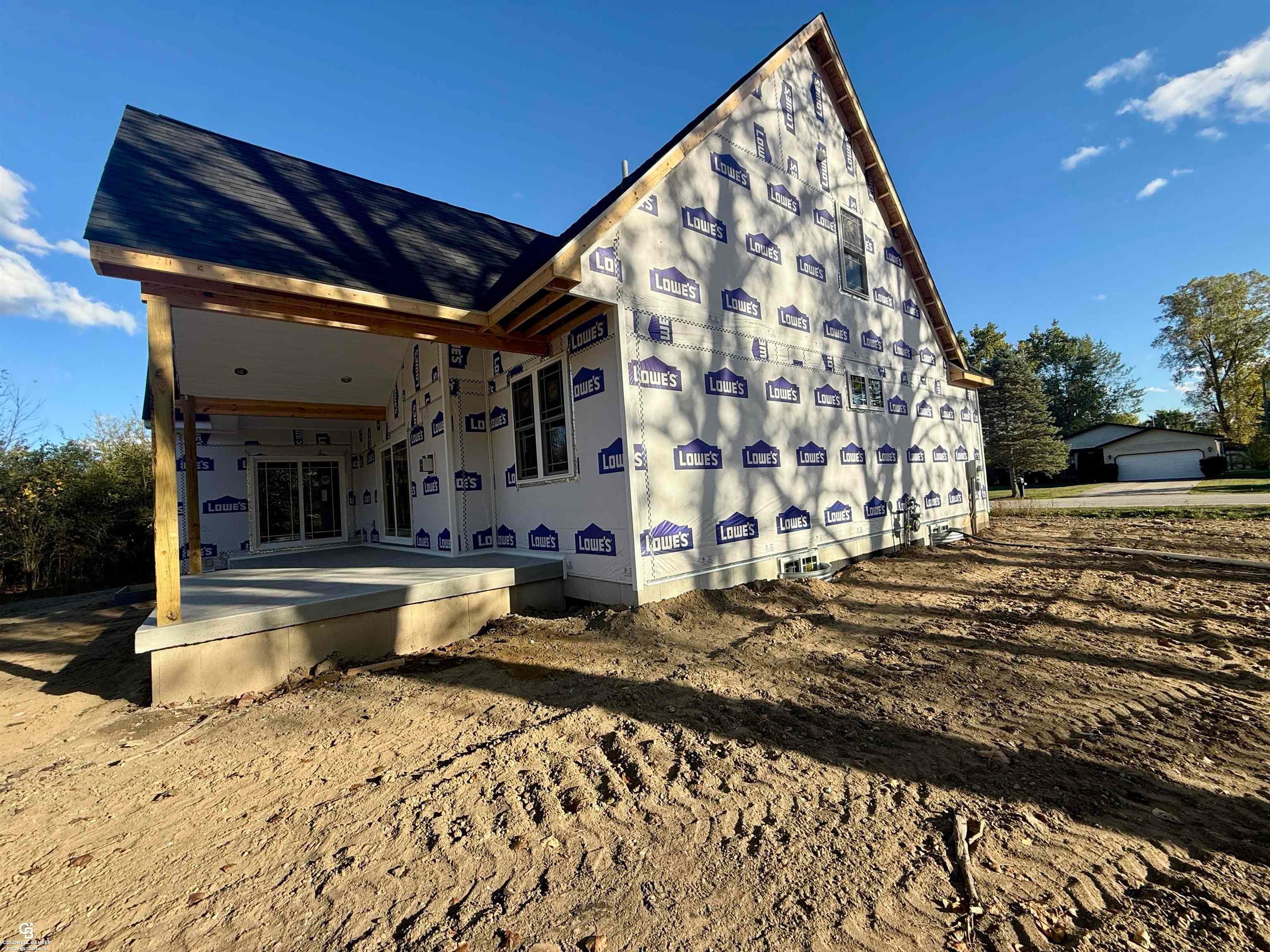 Saint Clair, Michigan, 48079, United States, 5 Bedrooms Bedrooms, ,3 BathroomsBathrooms,Residential,For Sale,1868315