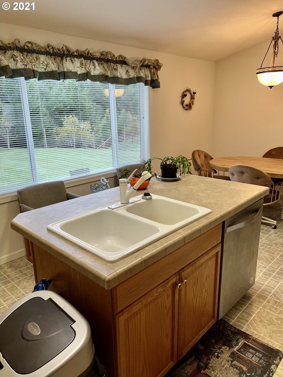 GoldBeach, Oregon, 97444, United States, 3 Bedrooms Bedrooms, ,1 BathroomBathrooms,Residential,For Sale,2009283