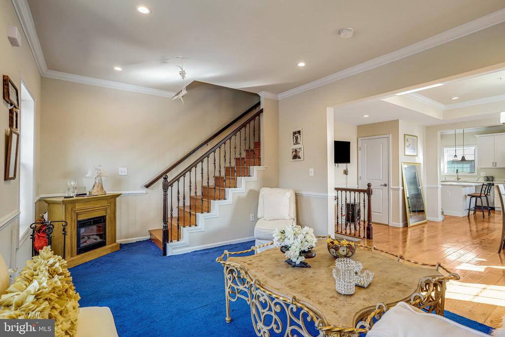 Washington, District of Columbia, 20032, United States, 4 Bedrooms Bedrooms, ,4 BathroomsBathrooms,Residential,For Sale,1983189