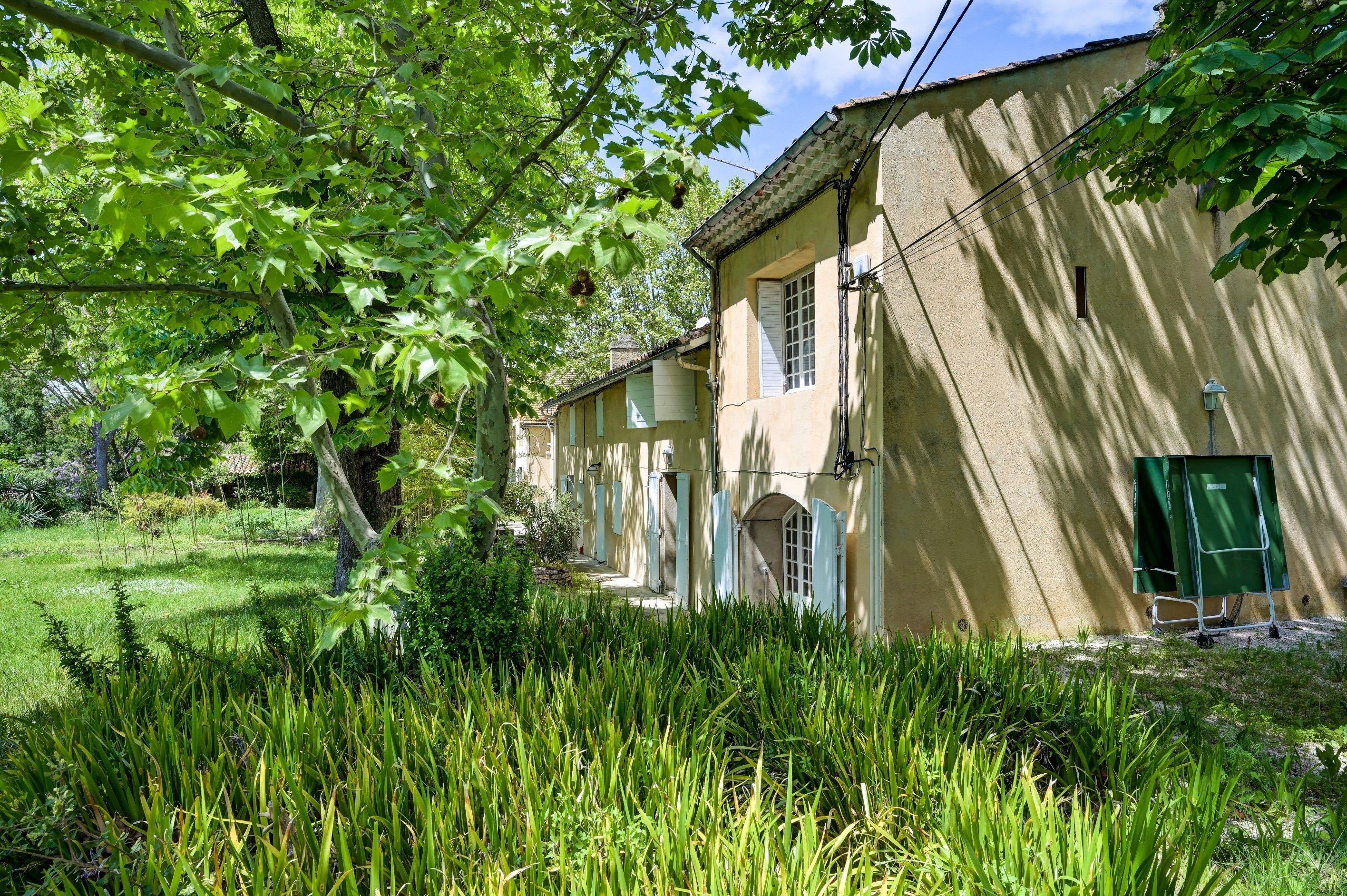  Rare on the market – Farmhouse for full renovation – North Aix-en-Provence - 物件實景