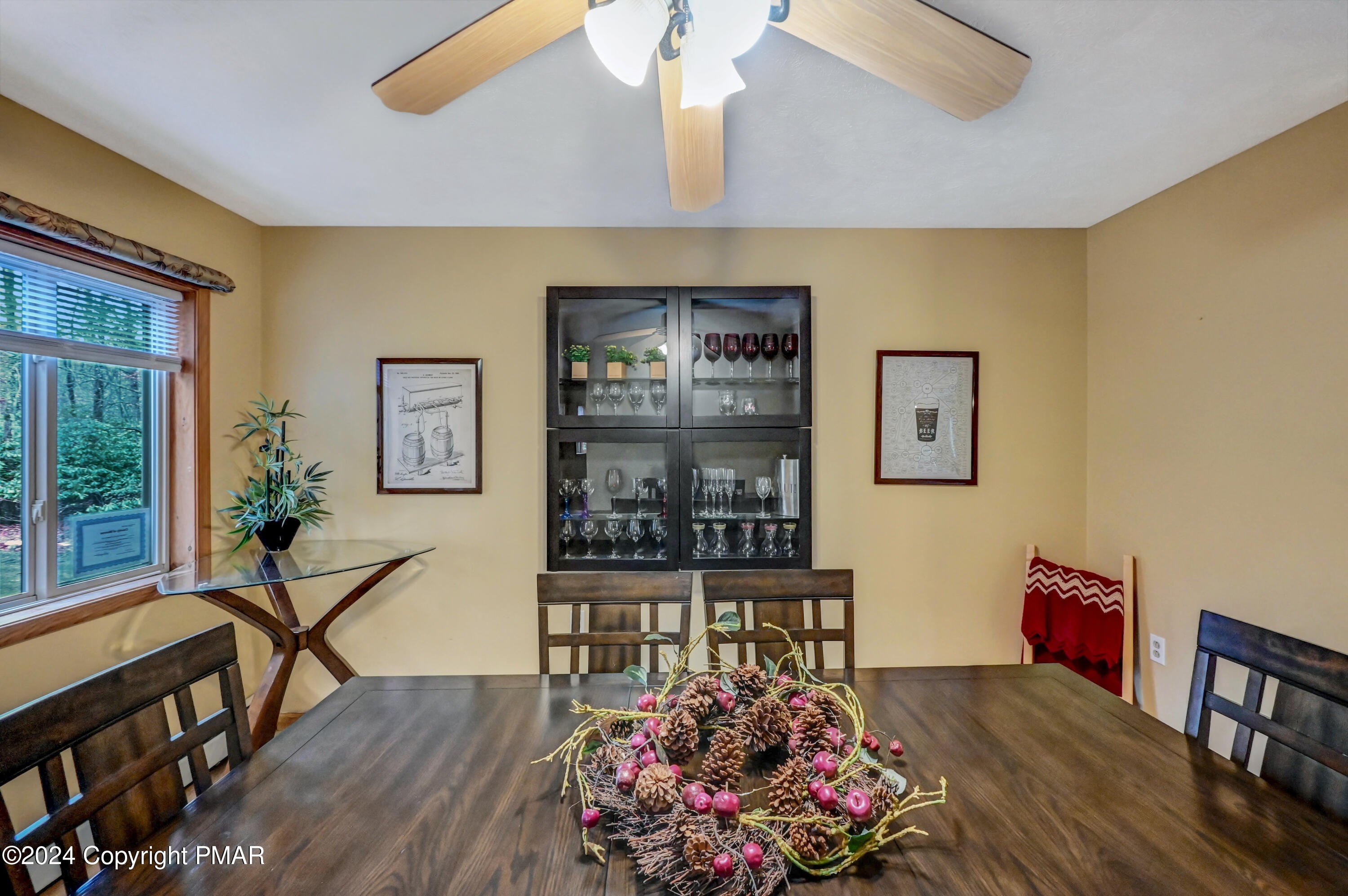 Pocono Pines, Pennsylvania, 18350, United States, 4 Bedrooms Bedrooms, ,3 BathroomsBathrooms,Residential,For Sale,1981114