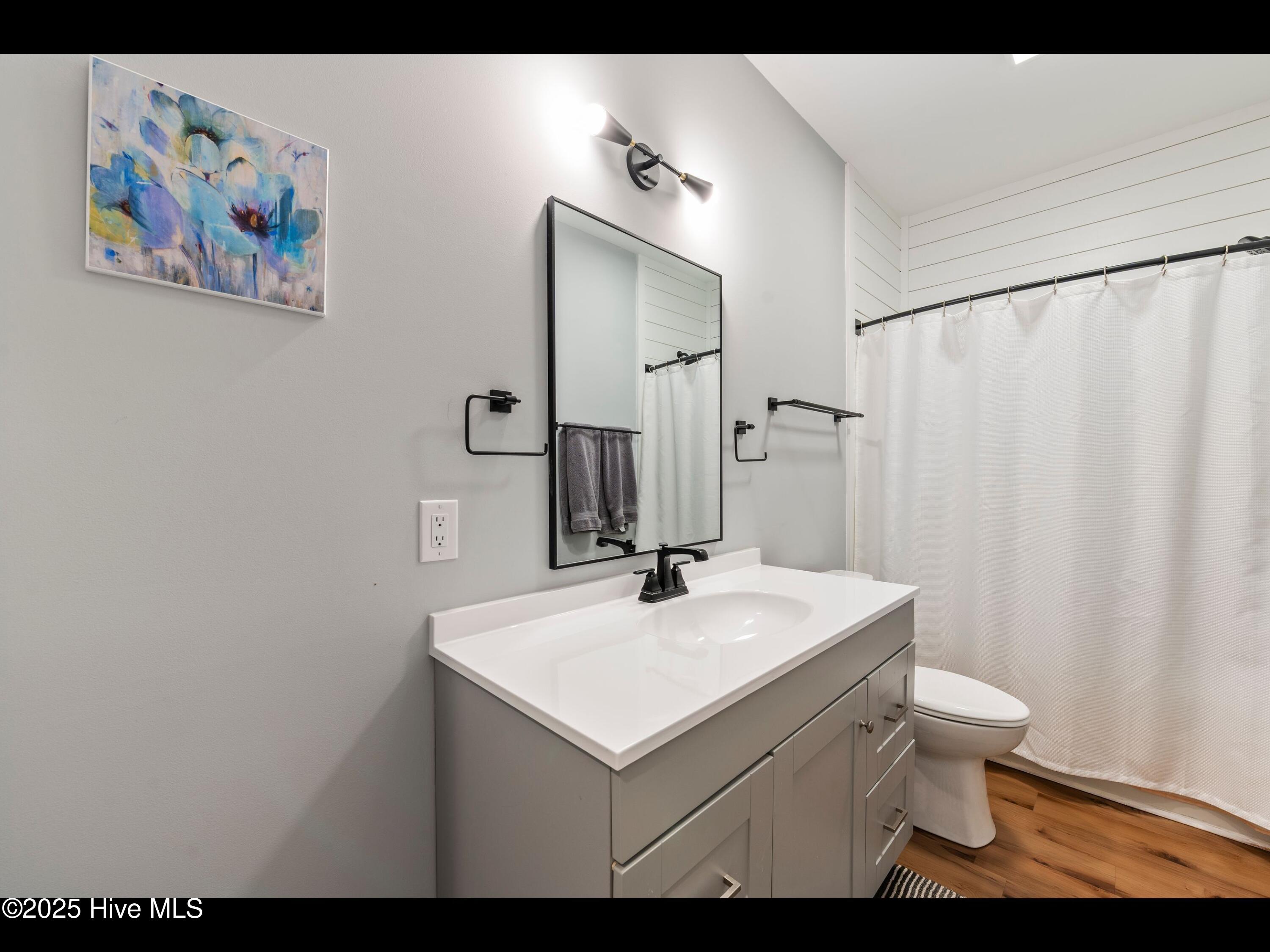 Oak Island, North Carolina, 28465, United States, 3 Bedrooms Bedrooms, ,2 BathroomsBathrooms,Residential,For Sale,1829568
