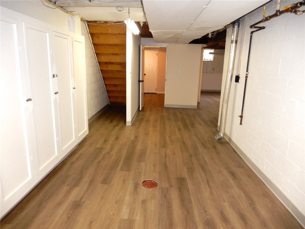 Mcmurray, Pennsylvania, 15317, United States, 3 Bedrooms Bedrooms, ,3 BathroomsBathrooms,Residential,For Sale,1981019