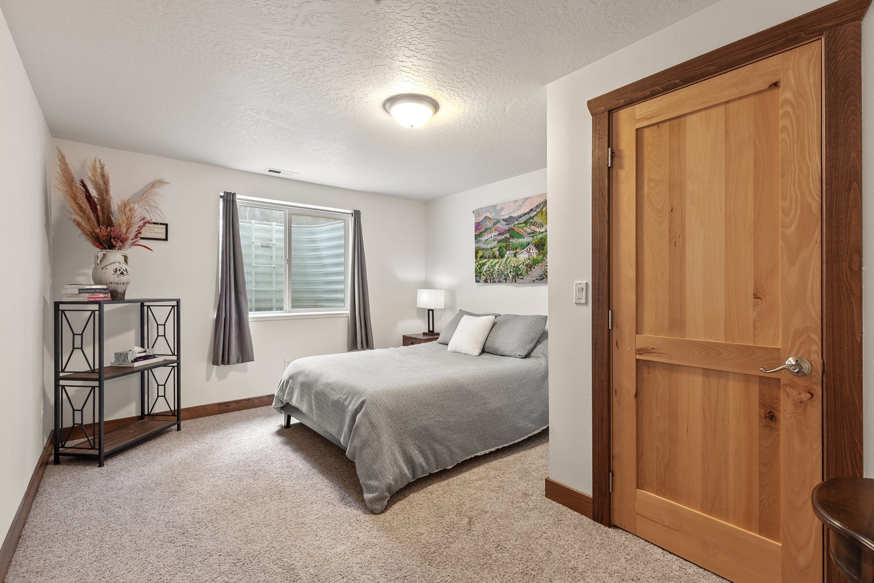  Custom Built Beauty w/ 5 Bedroom - 物件實景