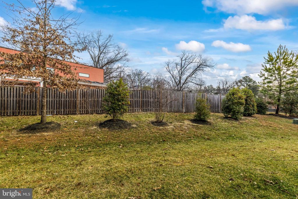 Woodbridge, Virginia, 22191, United States, 4 Bedrooms Bedrooms, ,4 BathroomsBathrooms,Residential,For Sale,2007486