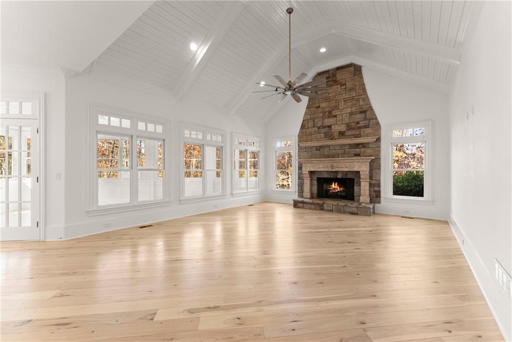 Dawsonville, Georgia, 30534, United States, 6 Bedrooms Bedrooms, ,8 BathroomsBathrooms,Residential,For Sale,1977864