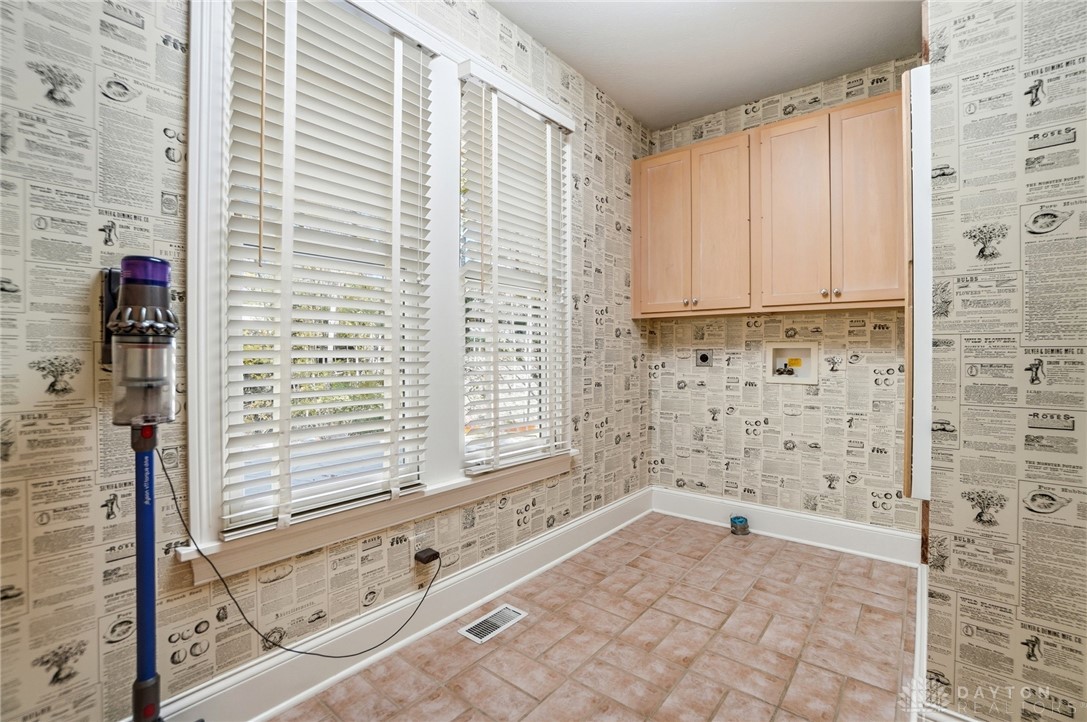 Bellbrook, Ohio, 45305, United States, 4 Bedrooms Bedrooms, ,4 BathroomsBathrooms,Residential,For Sale,1989016