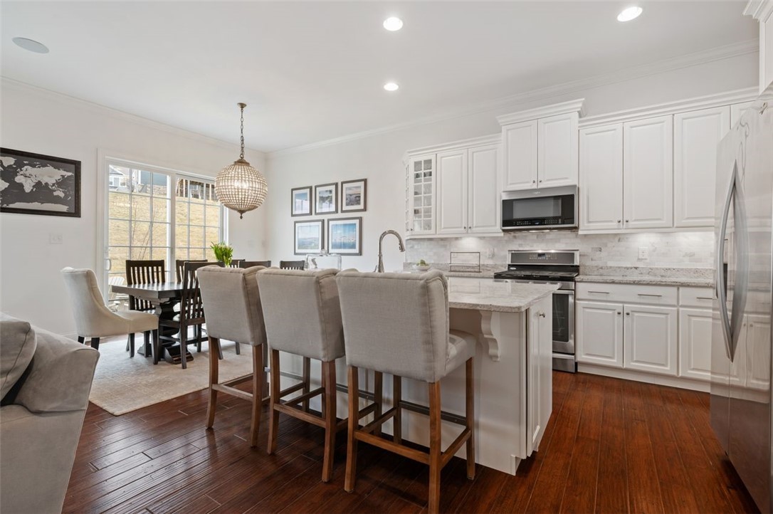 Bridgeville, Pennsylvania, 15017, United States, 4 Bedrooms Bedrooms, ,4 BathroomsBathrooms,Residential,For Sale,1753303