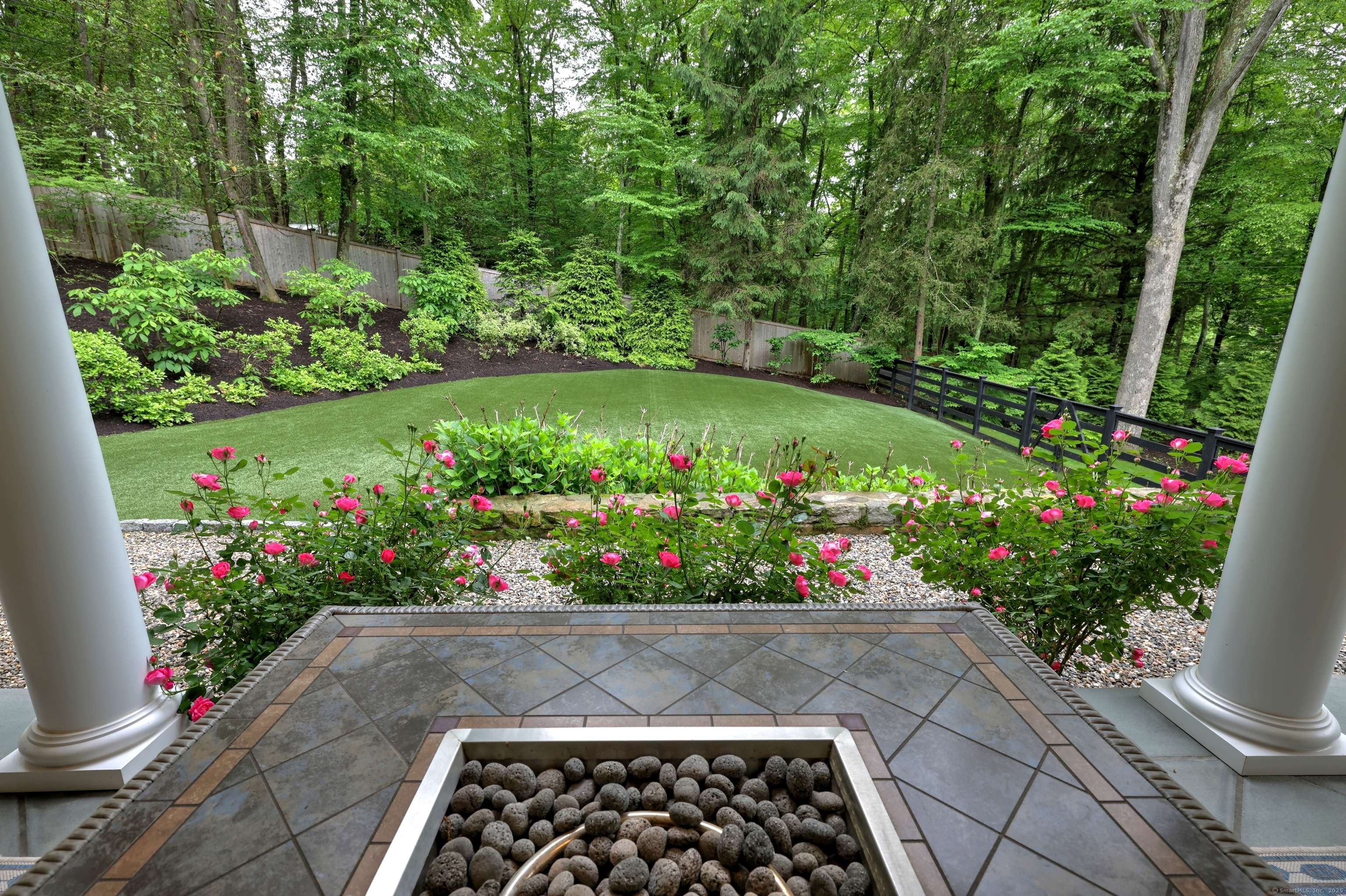 Westport, Connecticut, 06880, United States, 5 Bedrooms Bedrooms, ,5 BathroomsBathrooms,Residential,For Sale,1827473