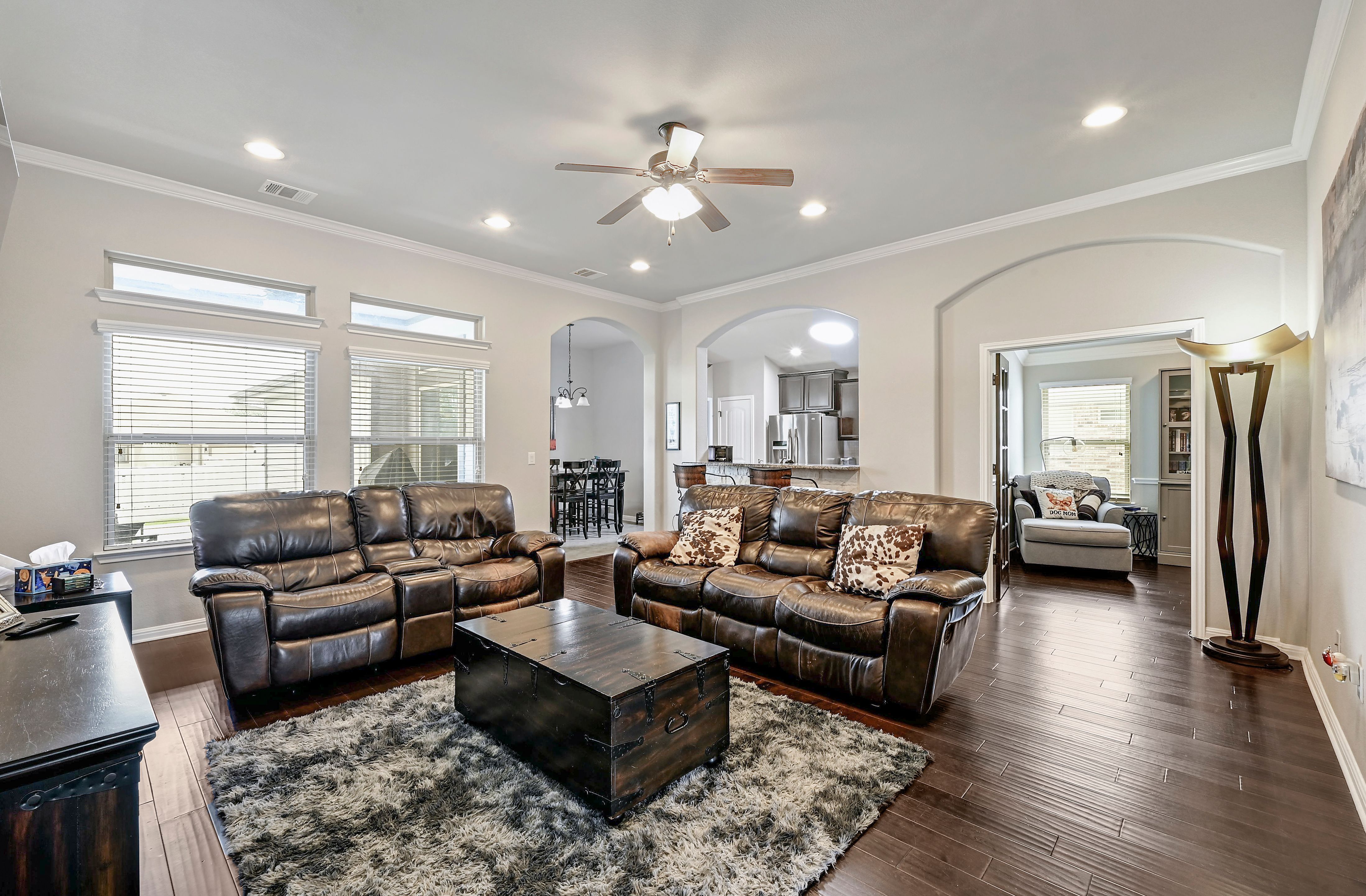  Rare 3-Car Garage + Corner Lot in Highland Park - 物件實景