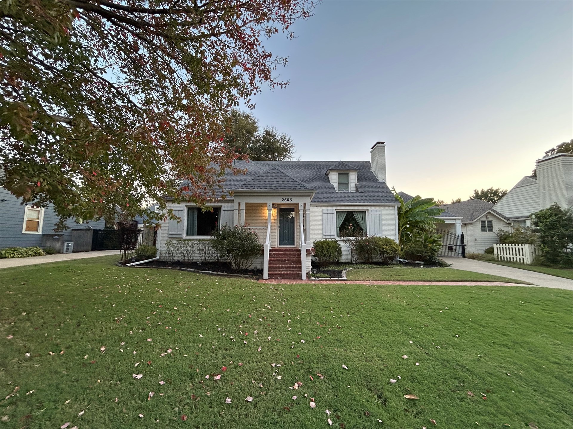 2606 E 22nd Pl, Tulsa, OK 74114