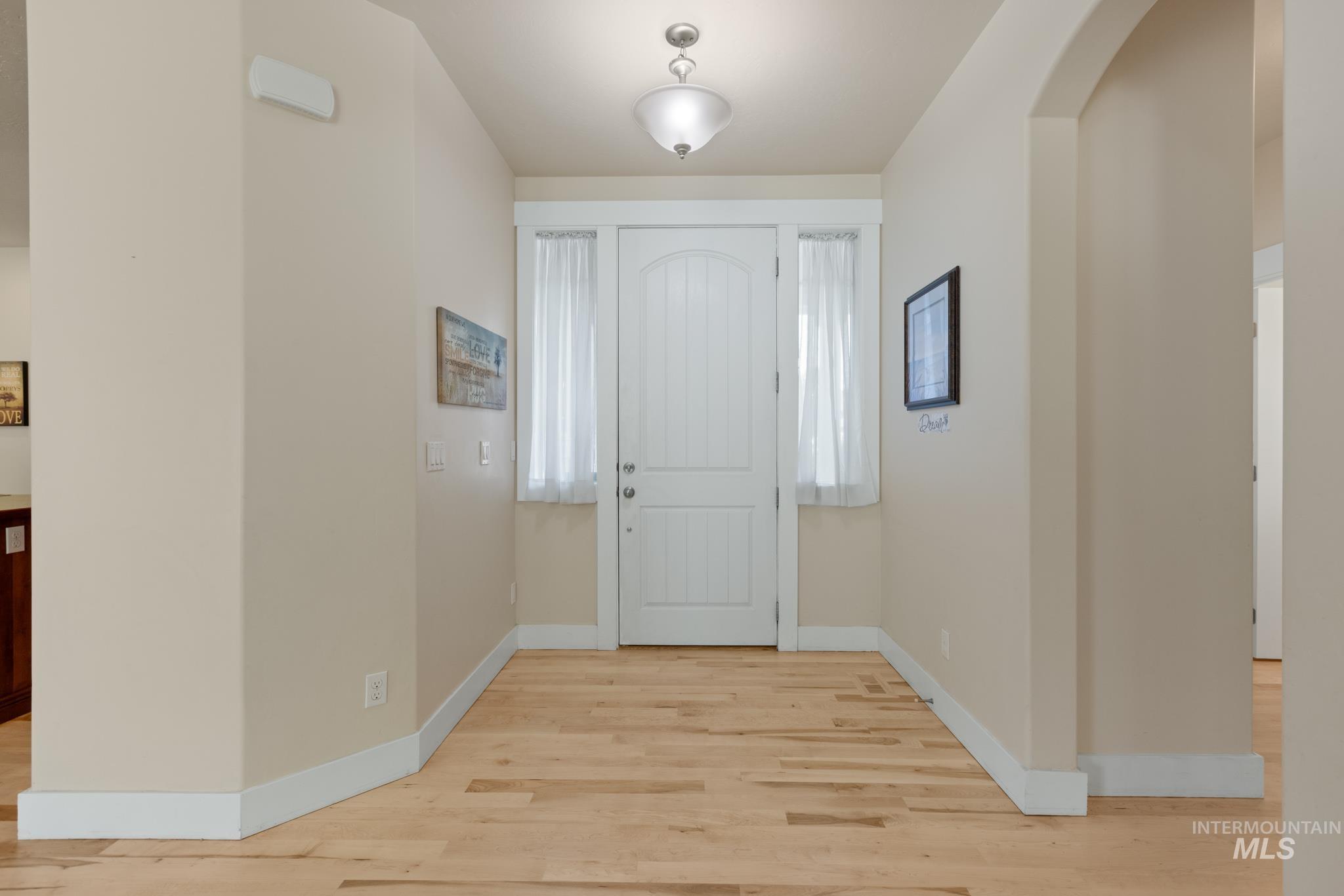 Meridian, Idaho, 83646, United States, 3 Bedrooms Bedrooms, ,Residential,For Sale,1926197