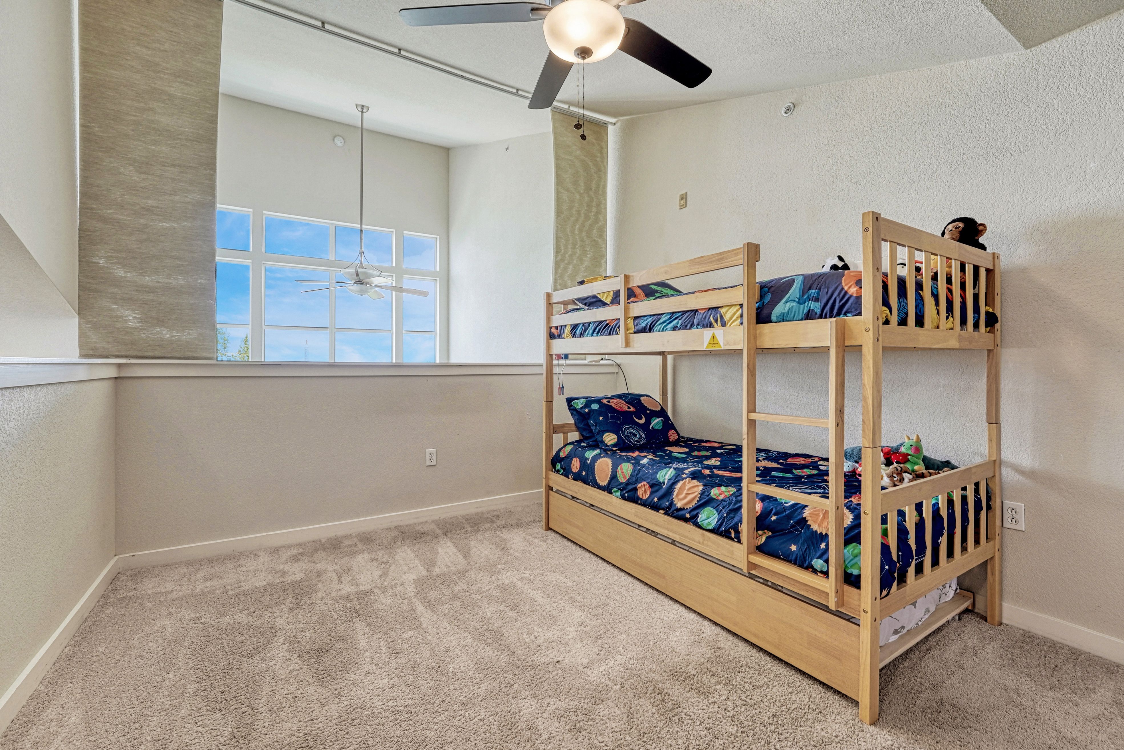  Welcome to The Lofts at Belmar - 物件實景