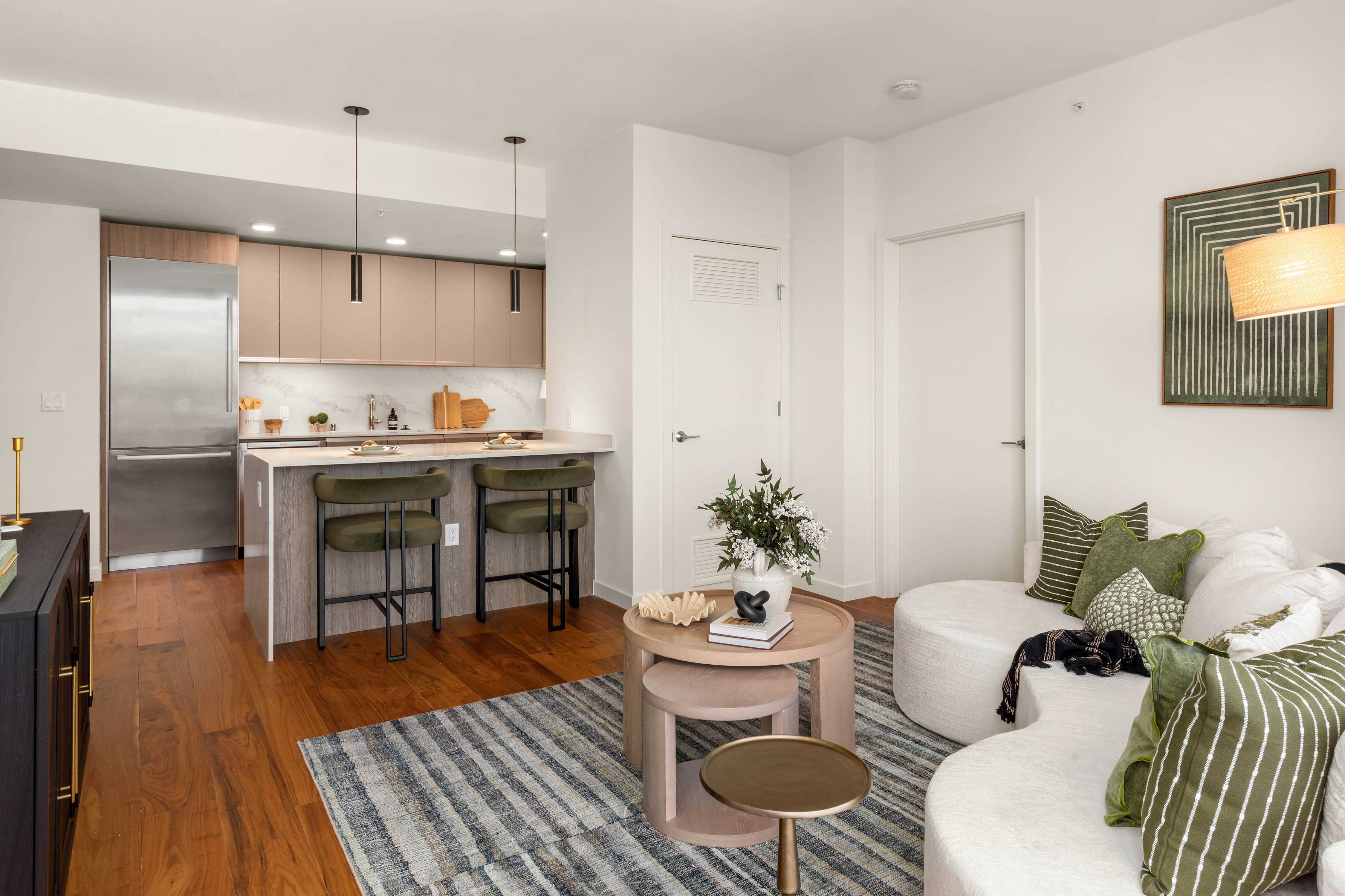  800 Columbia Street #2305, Seattle, WA, 98104 - 物件實景