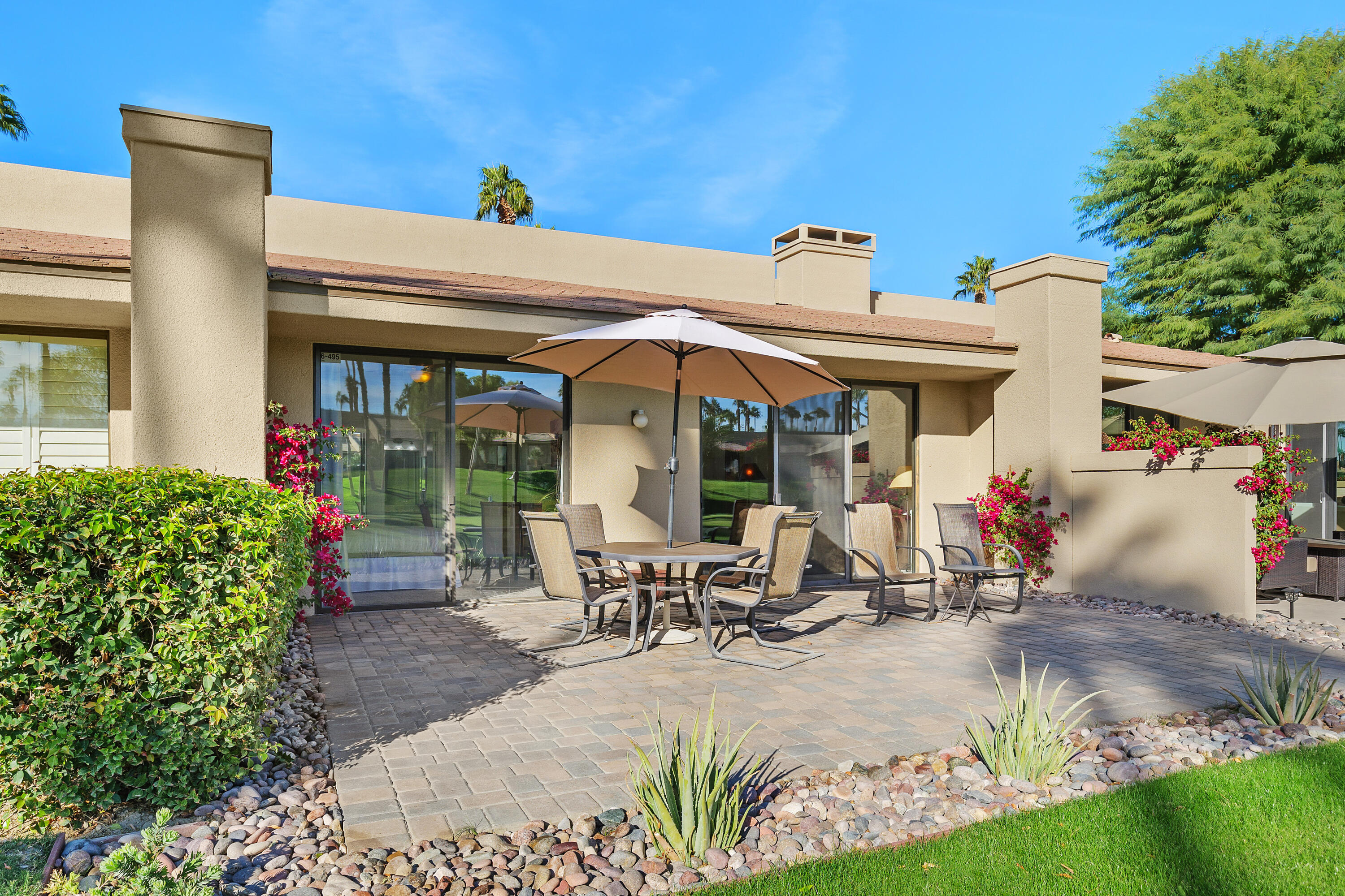 Palm Desert, California, 92211, United States, 2 Bedrooms Bedrooms, ,2 BathroomsBathrooms,Residential,For Sale,1938560